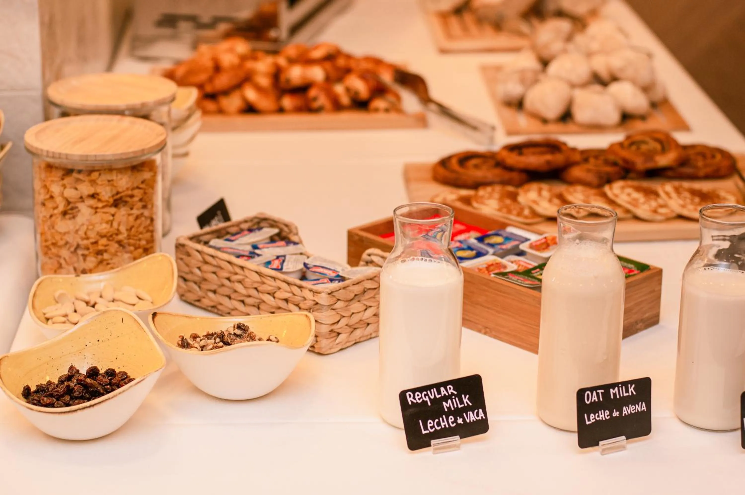Breakfast in The Valentia Corretgería