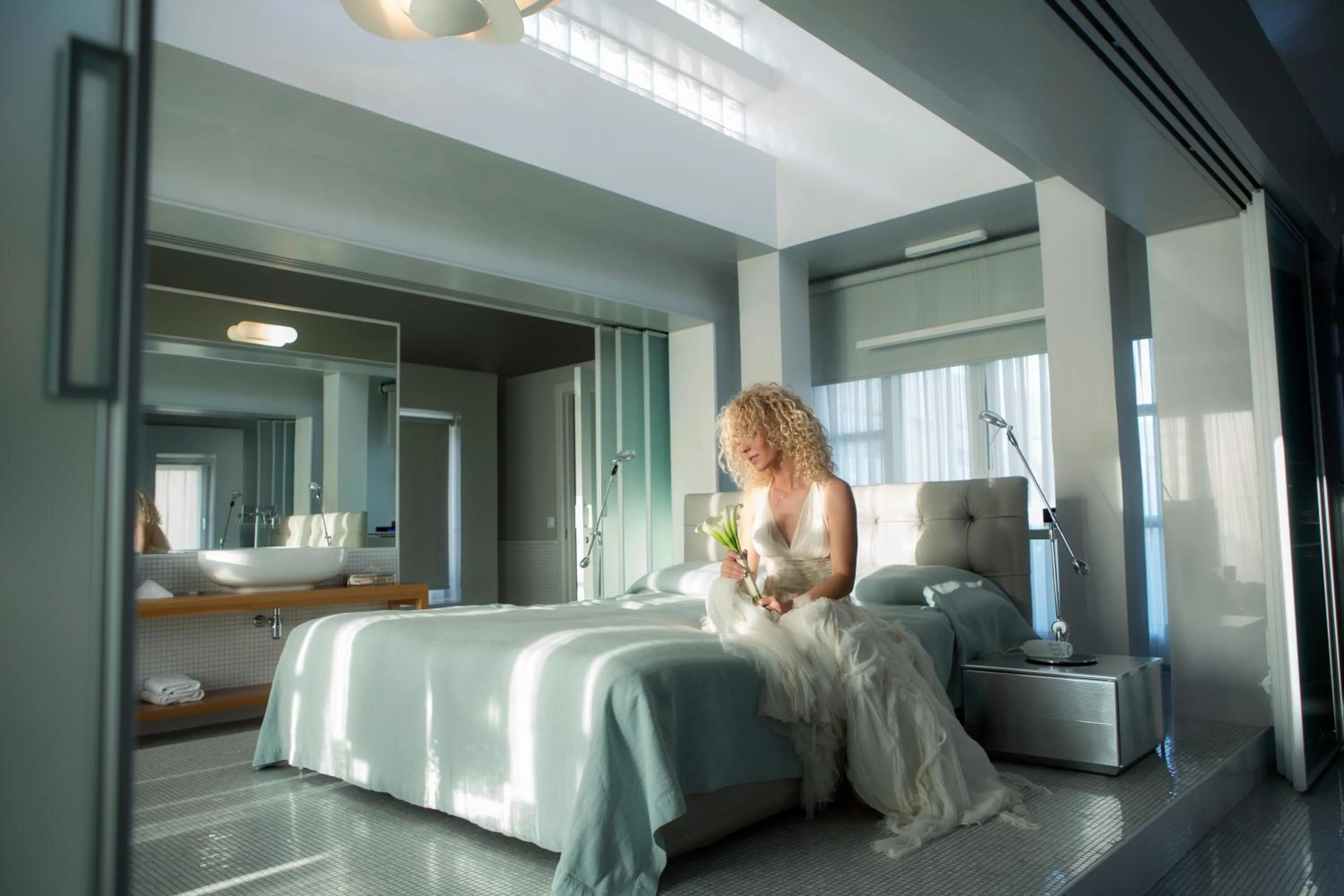 People, Bed in The Majestic Hotel