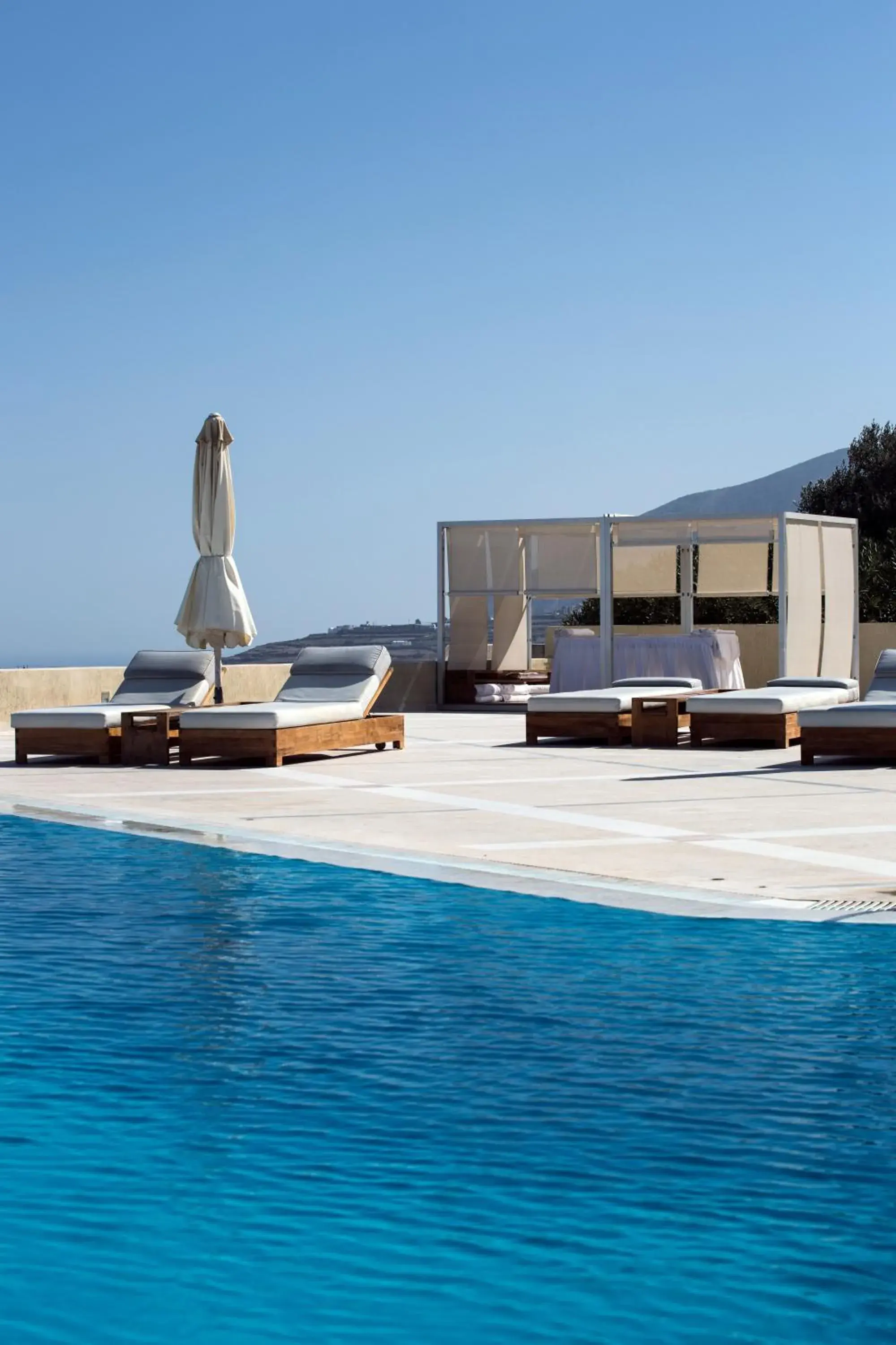 Swimming pool in The Majestic Hotel Swimming pool in The Majestic Hotel