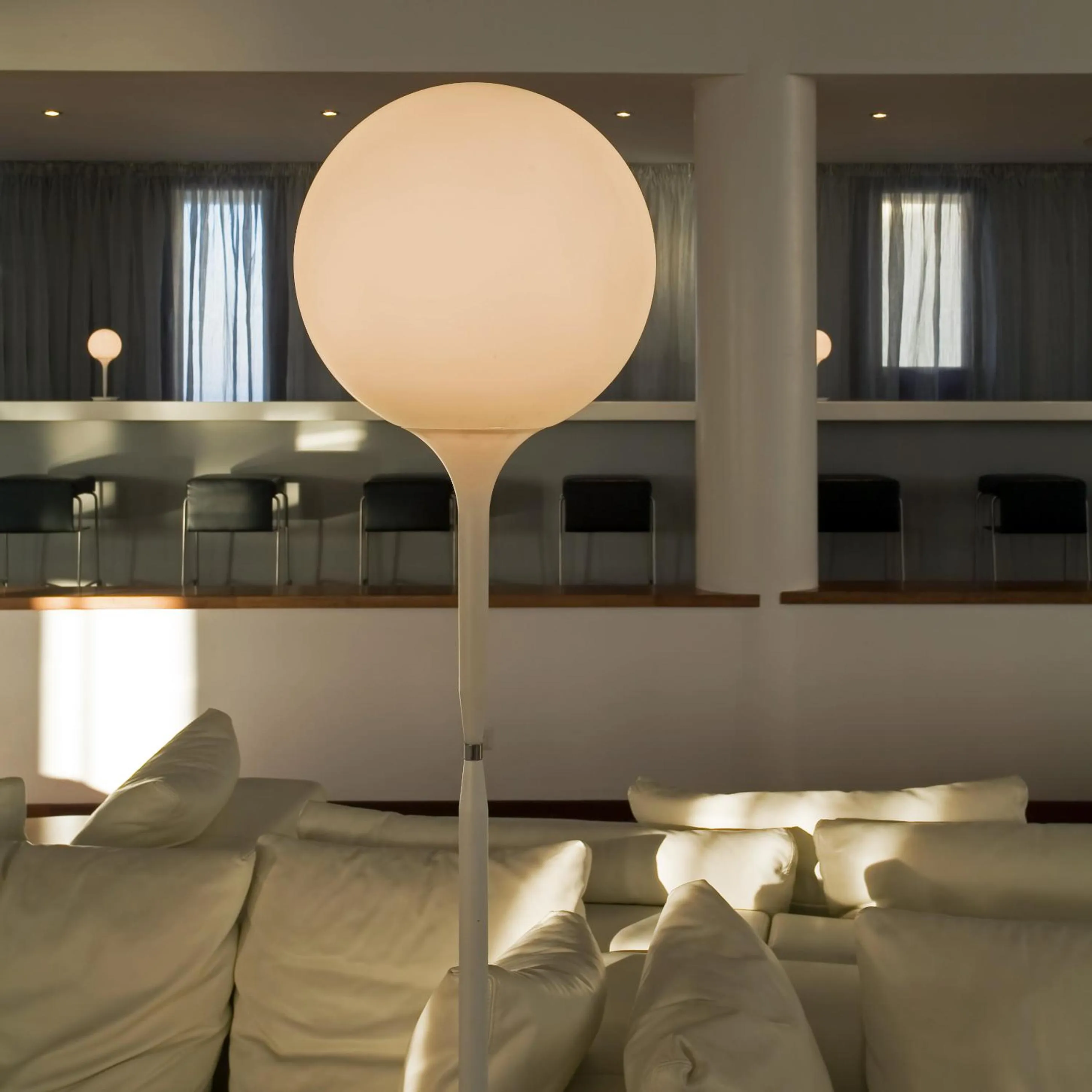 Lounge or bar in The Majestic Hotel