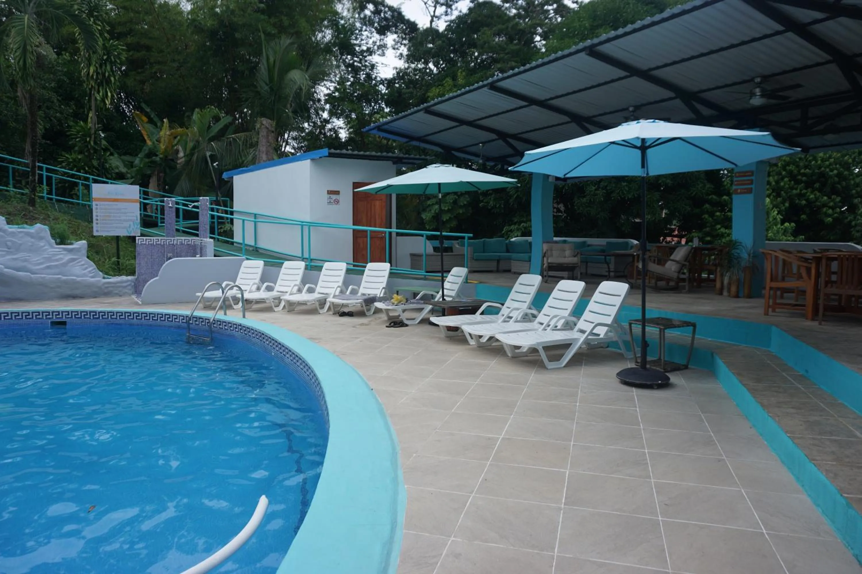 Swimming pool in Hotel Planeta Sano