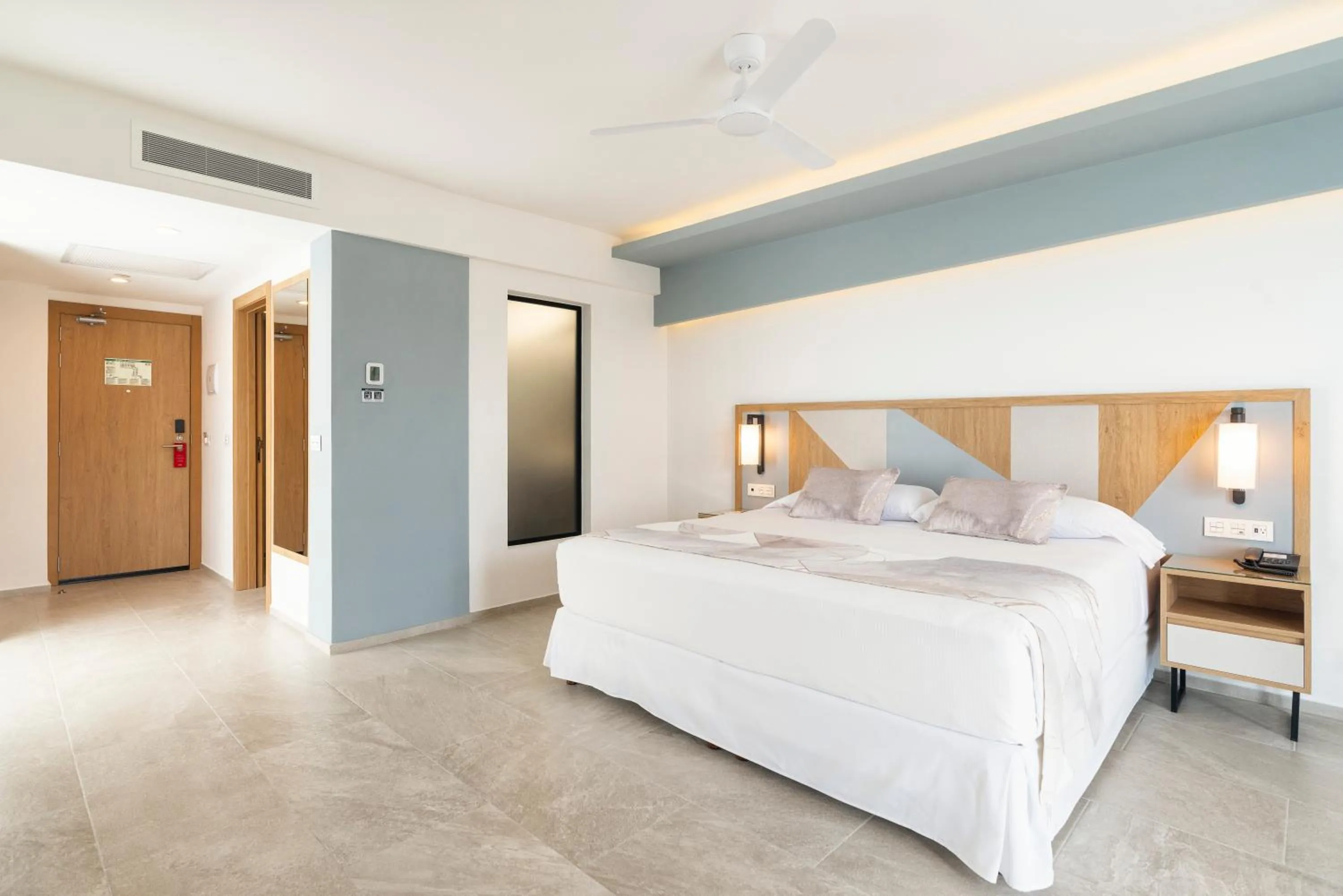 Photo of the whole room, Bed in Riu Caribe - All Inclusive