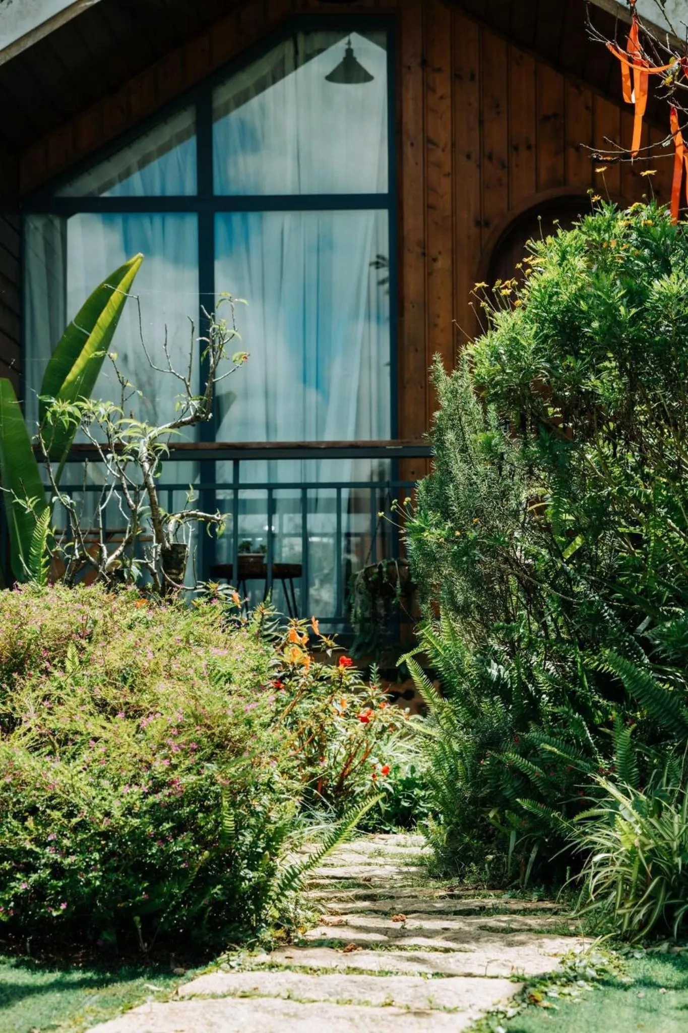 Garden in Nhà Sói Homestay Da Lat