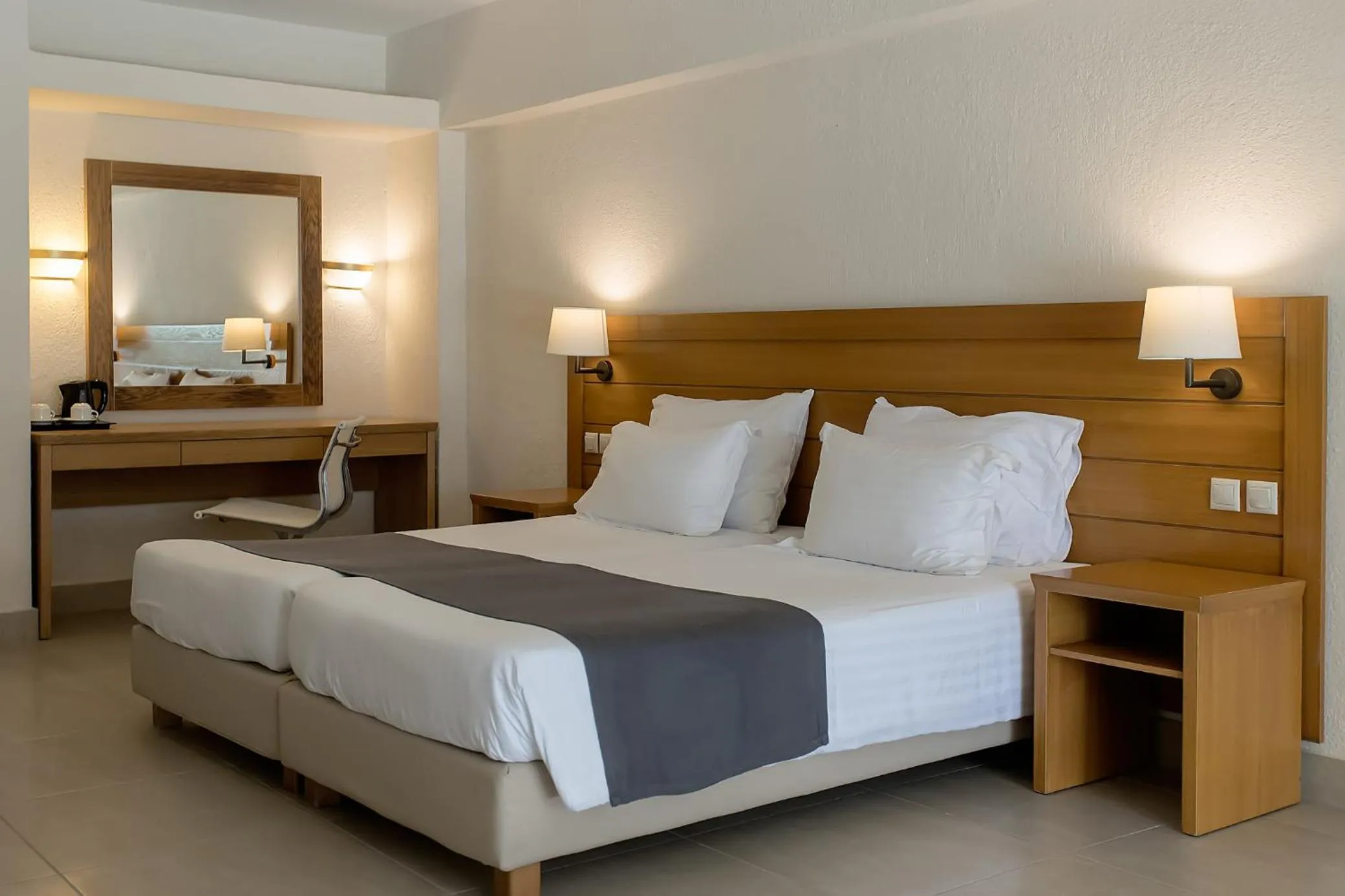 Bedroom, Bed in Corfu Holiday Palace