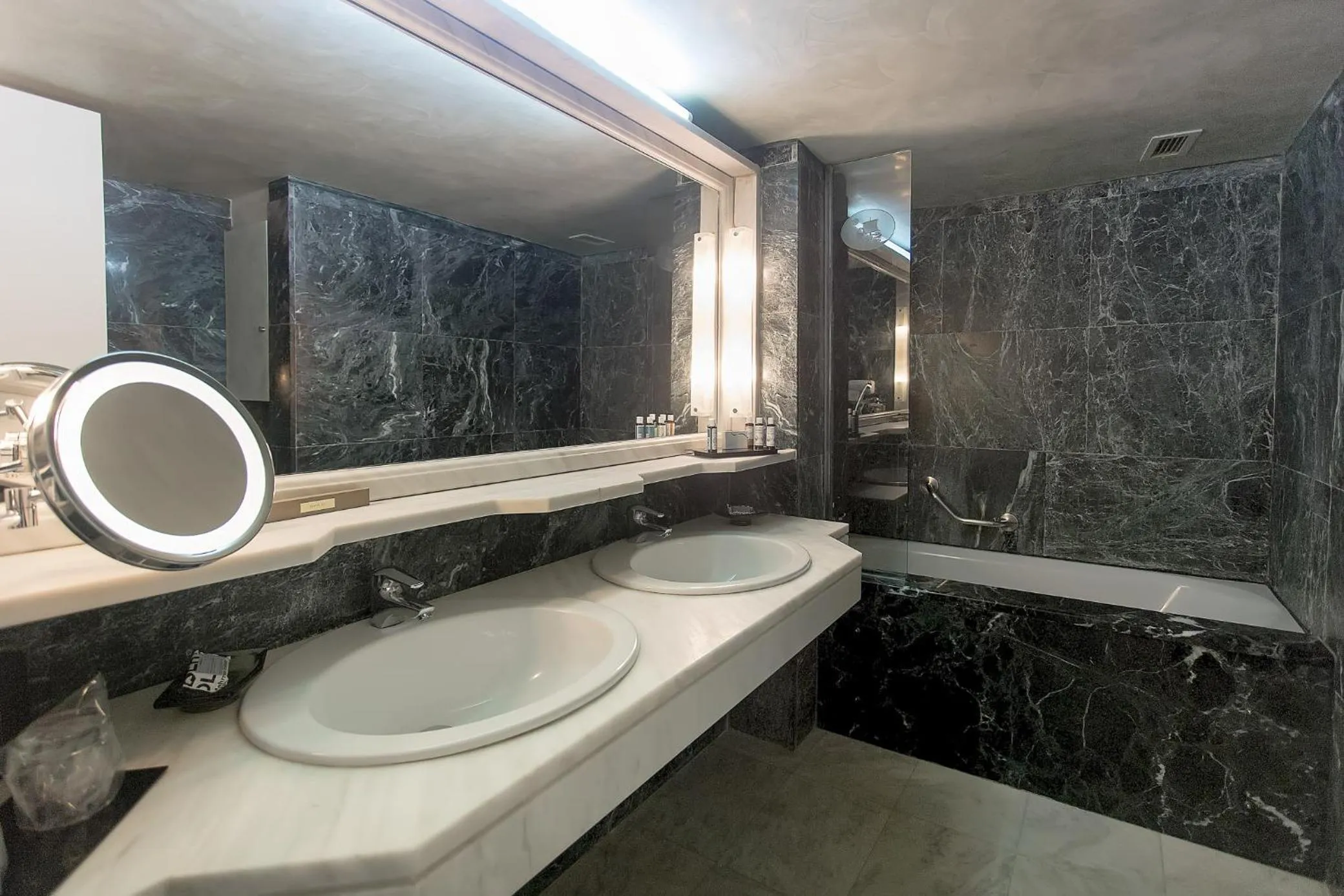 Bathroom in Corfu Holiday Palace