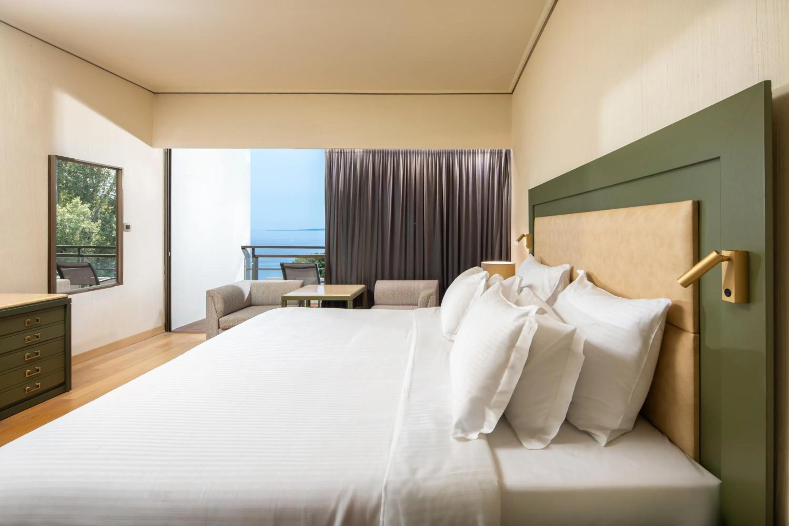 View (from property/room), Bed in Corfu Holiday Palace