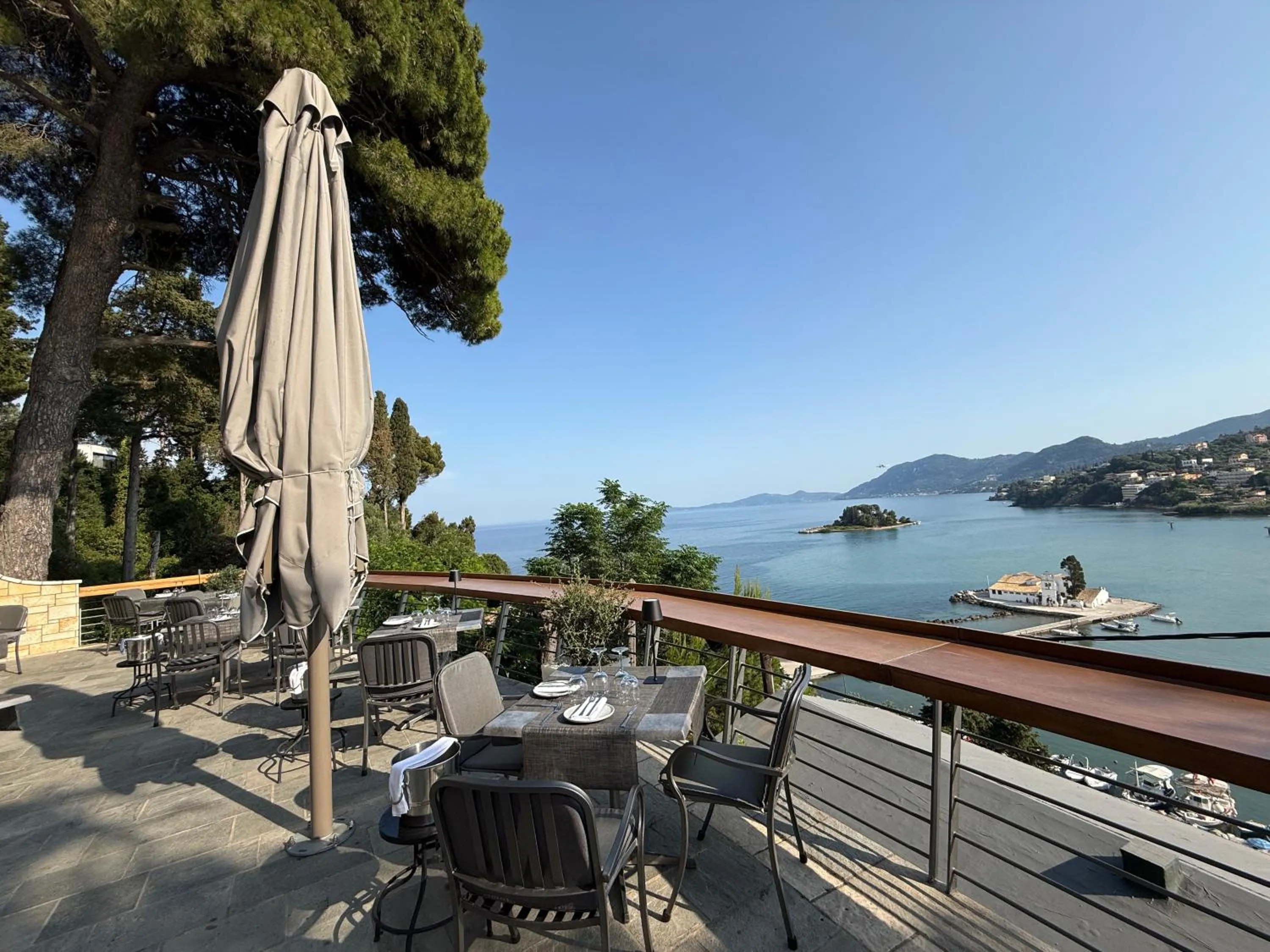 Restaurant/places to eat in Corfu Holiday Palace