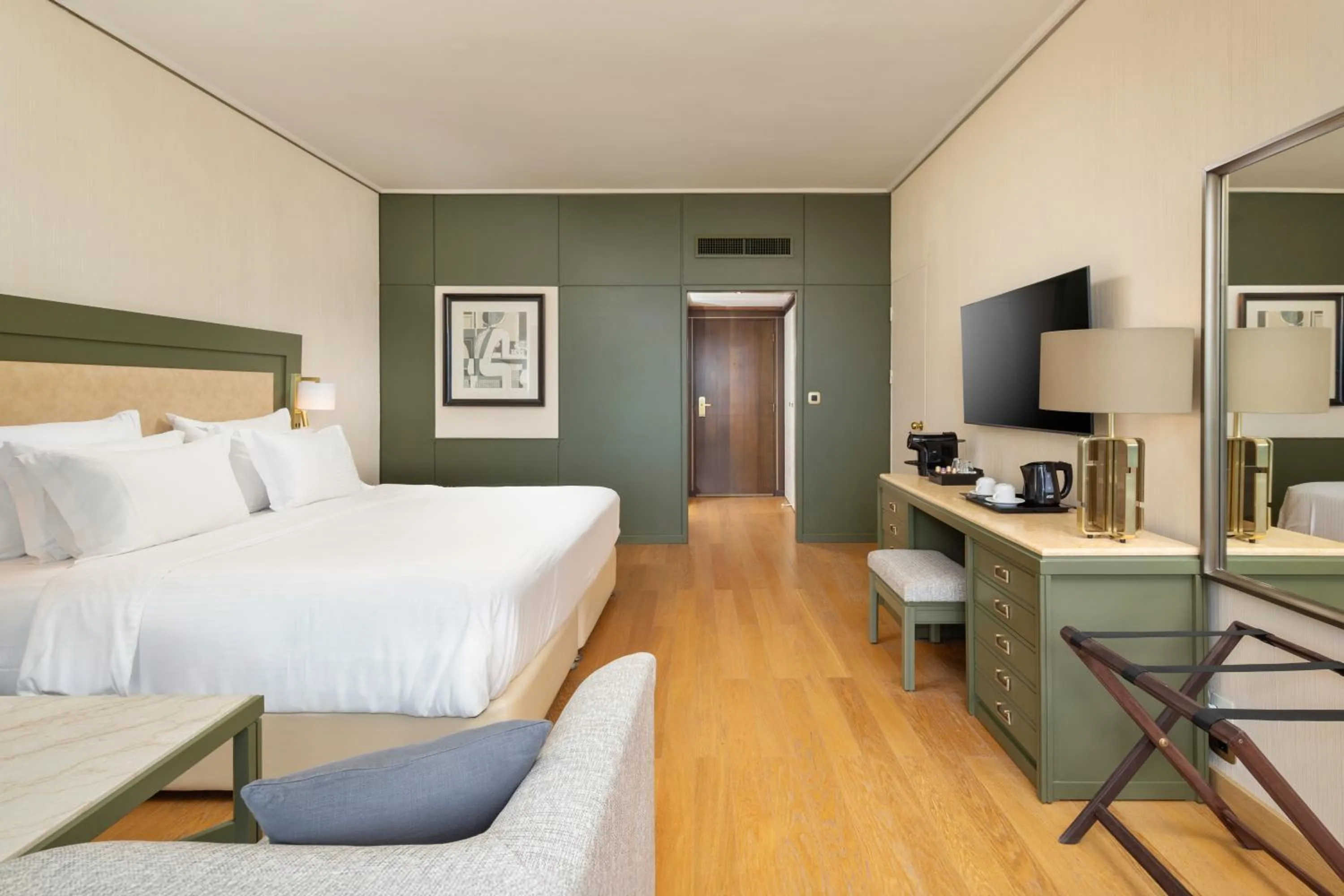 Bedroom, Bed in Corfu Holiday Palace