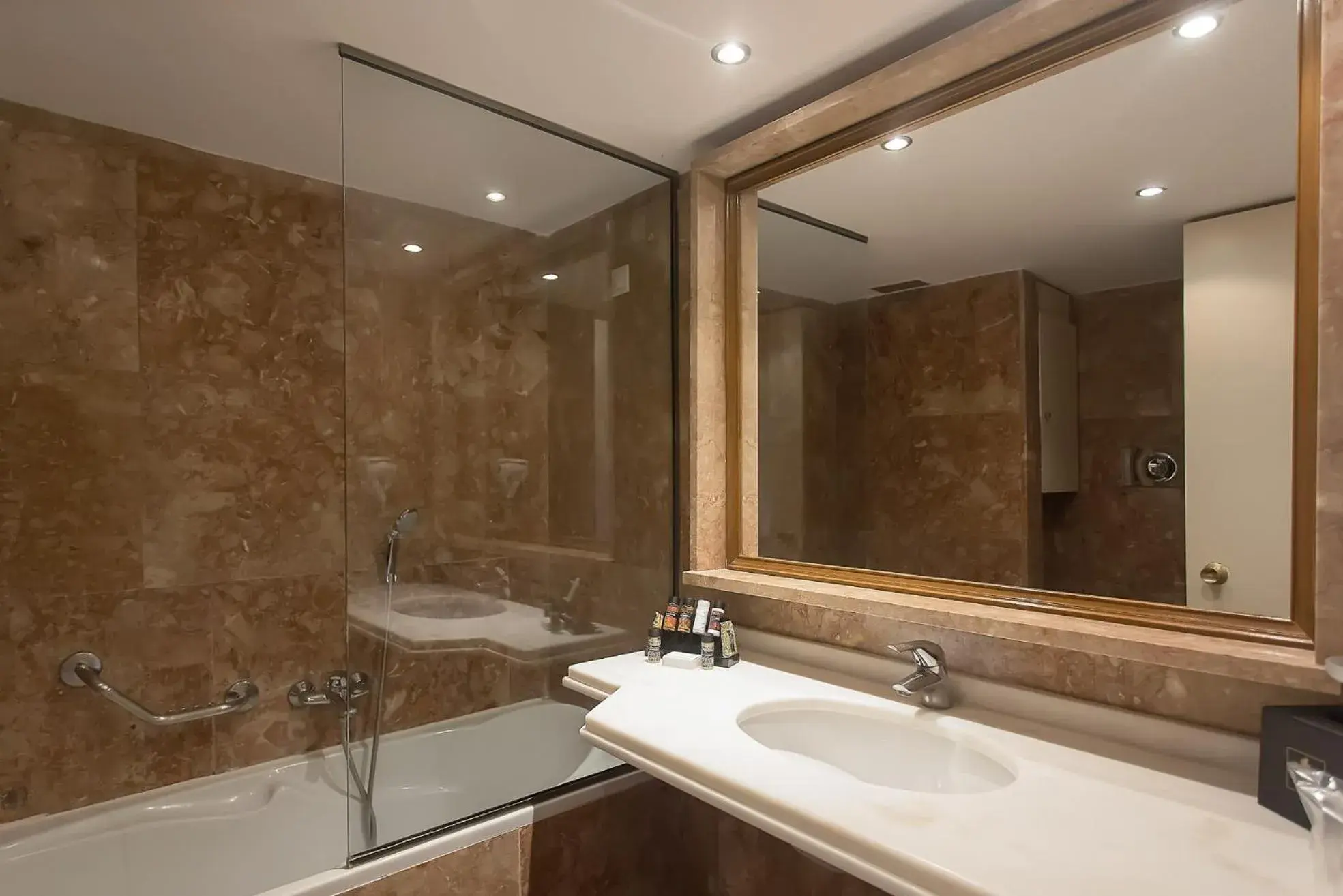 Bathroom in Corfu Holiday Palace Bathroom in Corfu Holiday Palace