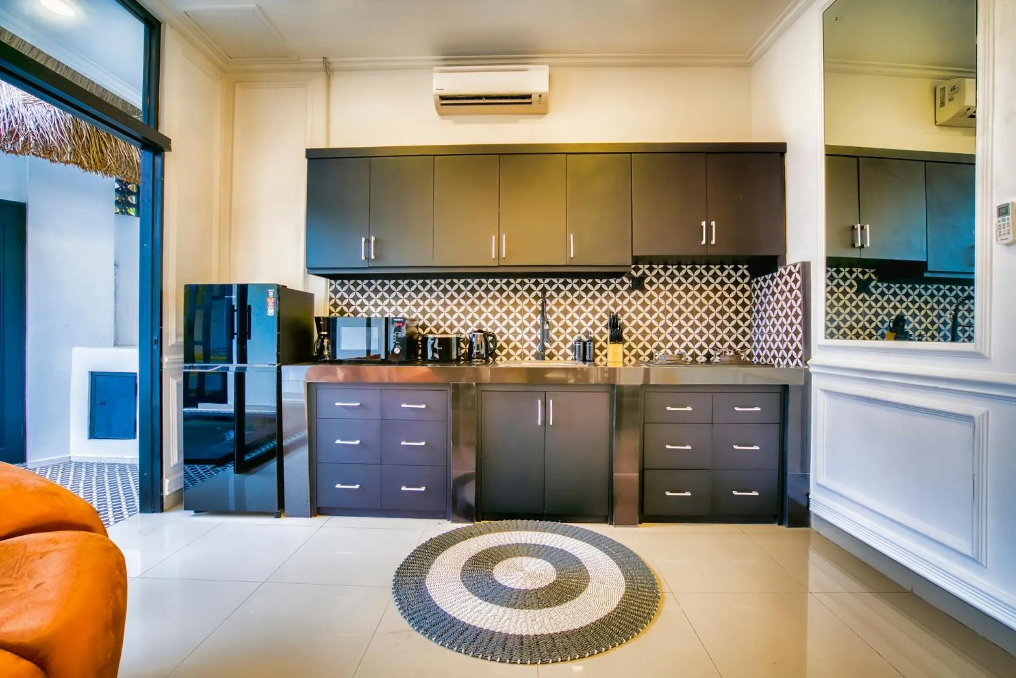 Kitchen or kitchenette in Villa Canberra - Seminyak