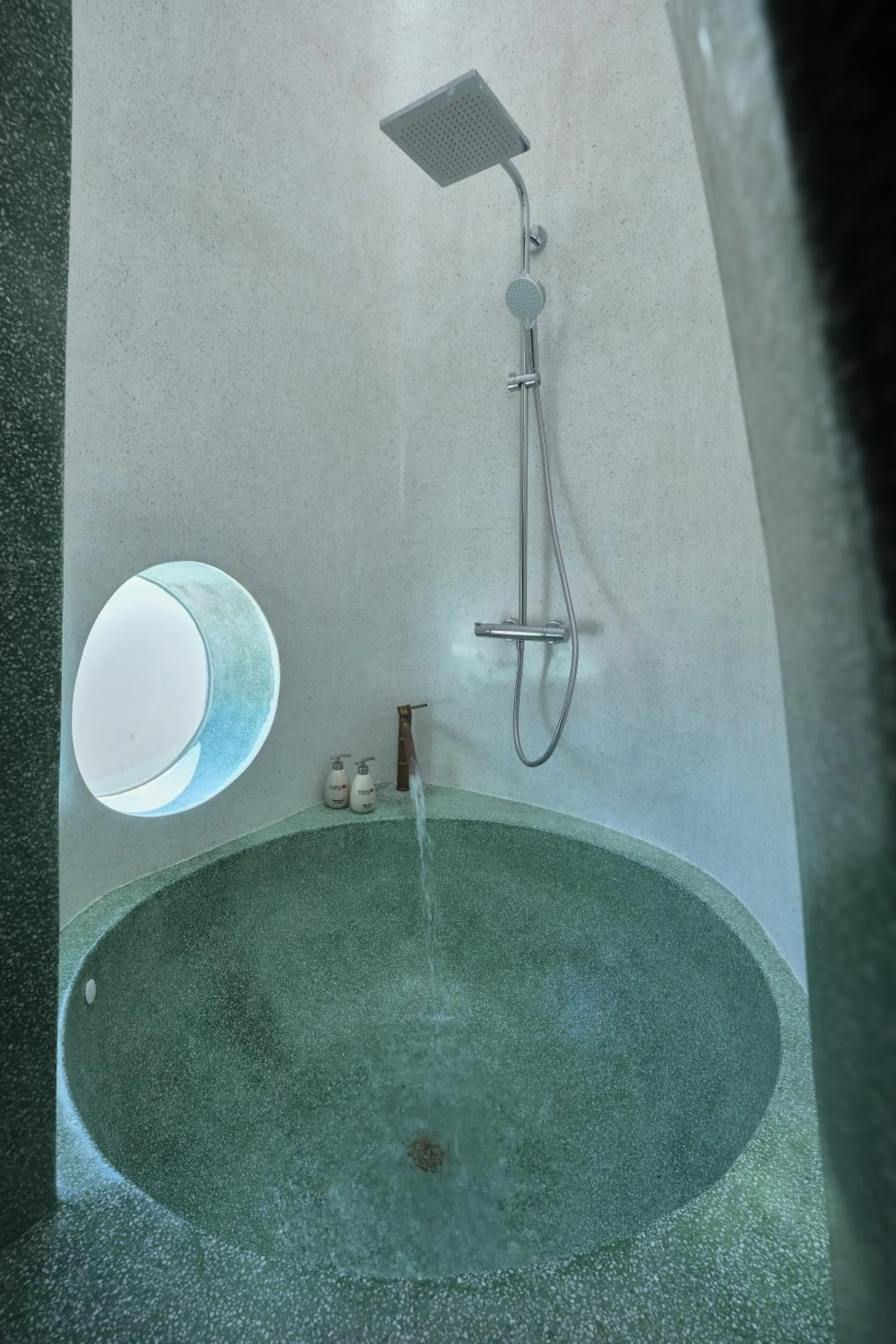 Bath in Barbados Cherry Villa