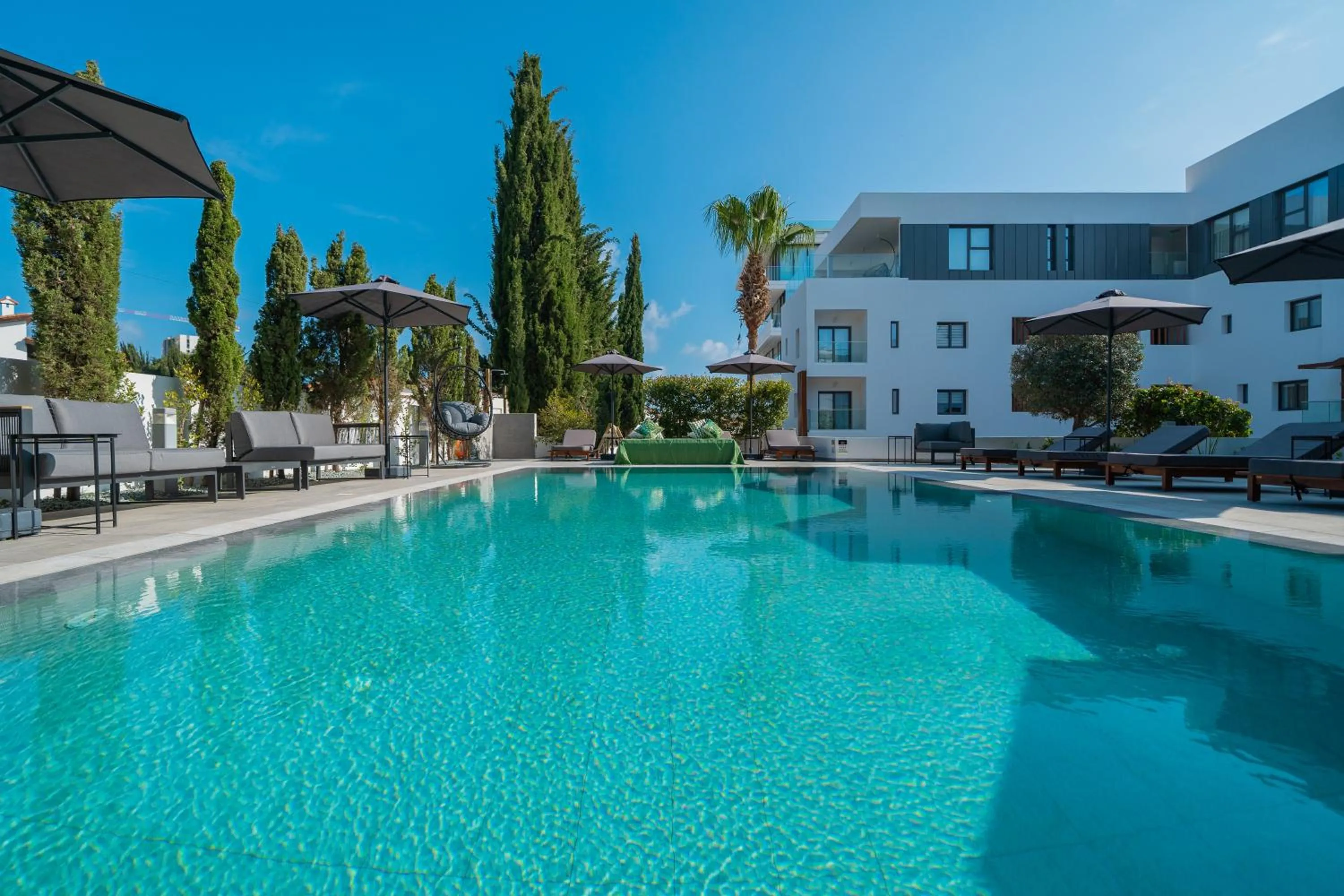 Property building in Silver Park