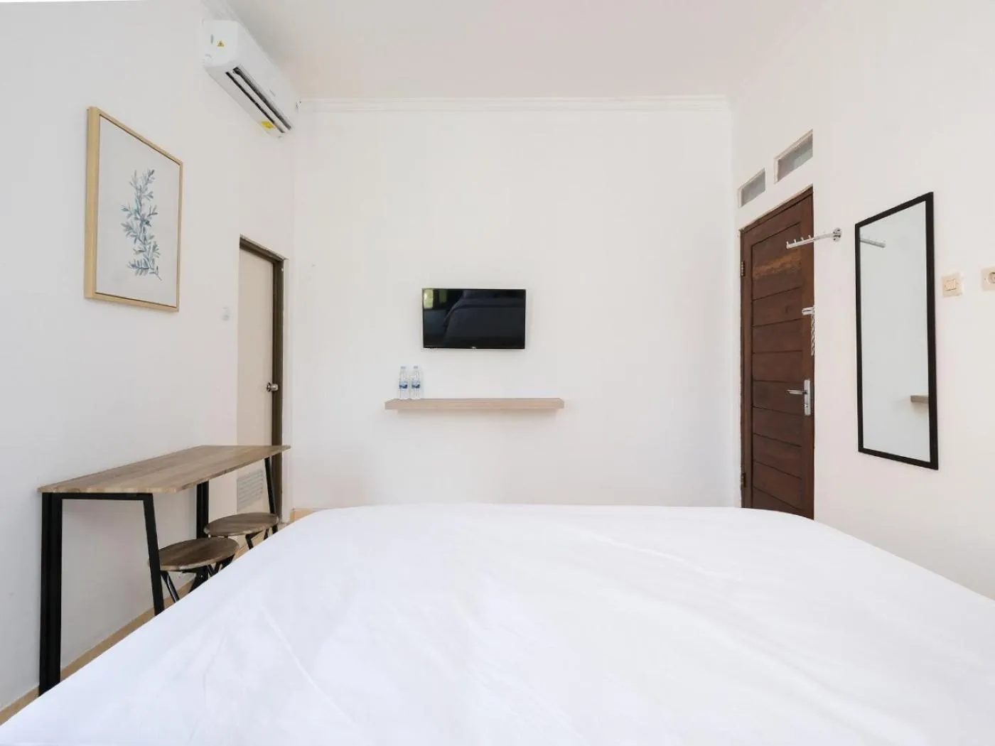 Bedroom, Bed in FHStay Maguwo