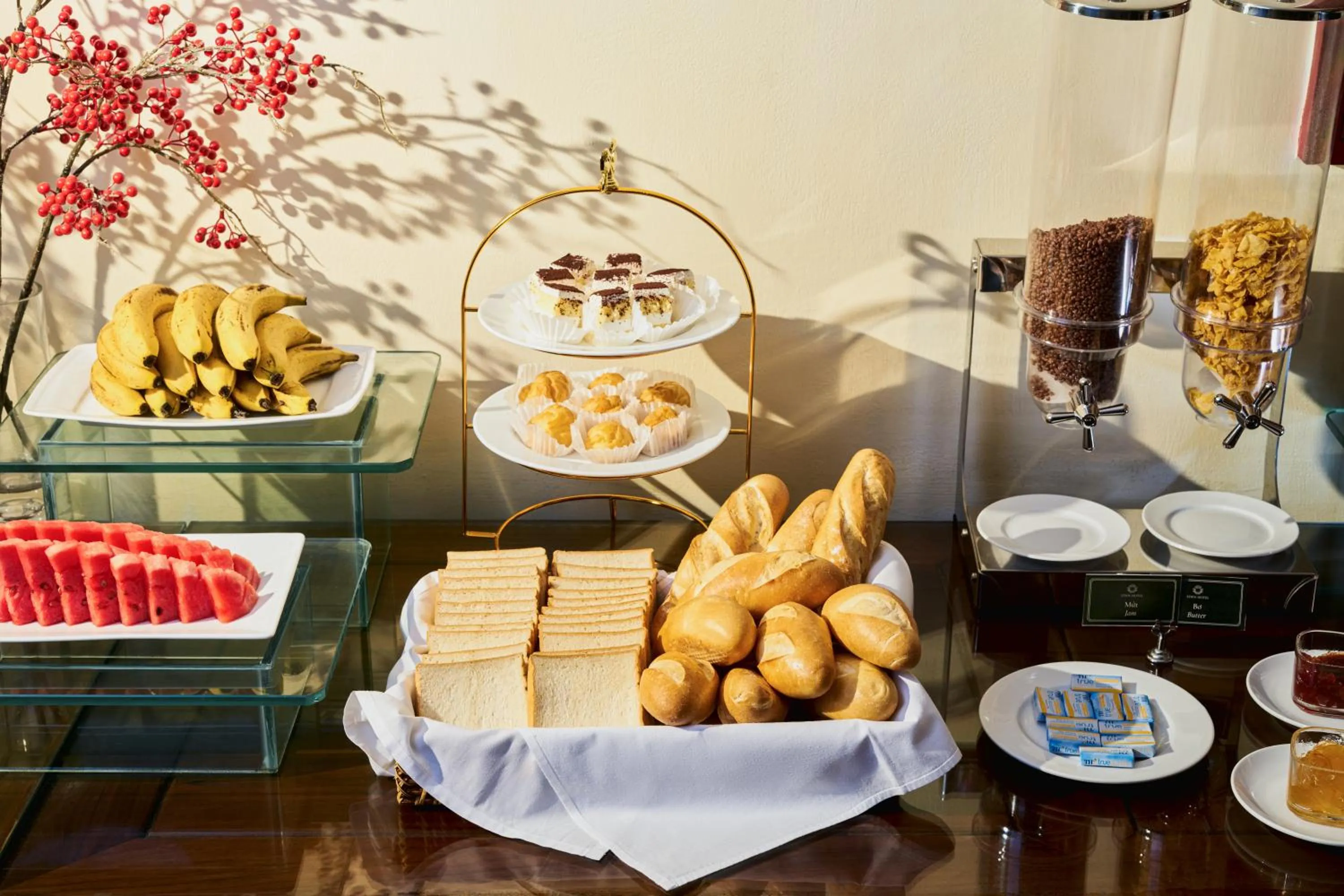 Breakfast in EDEN HOTEL HÀ NỘI