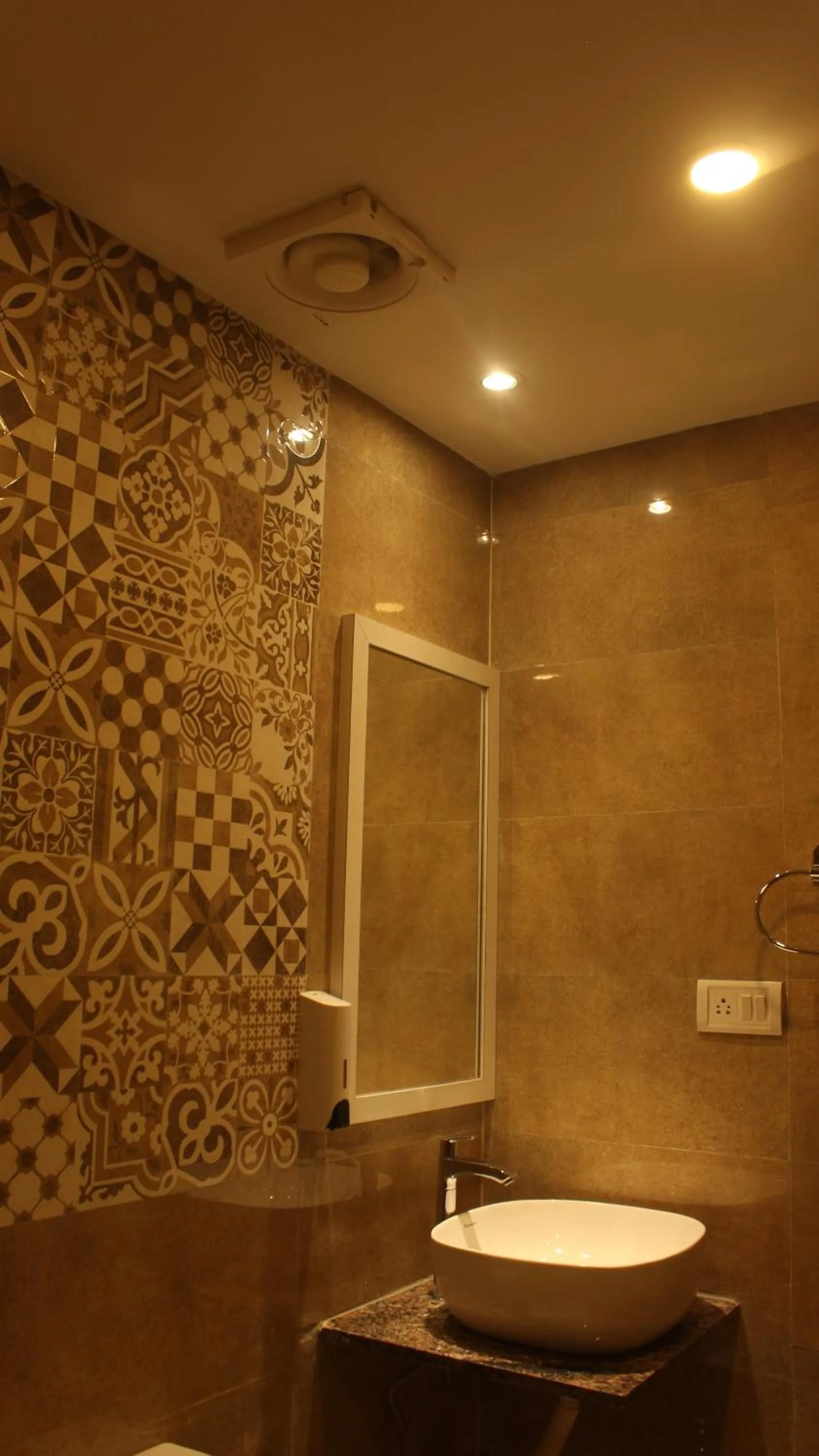 Bathroom in HOTEL IDHAYA