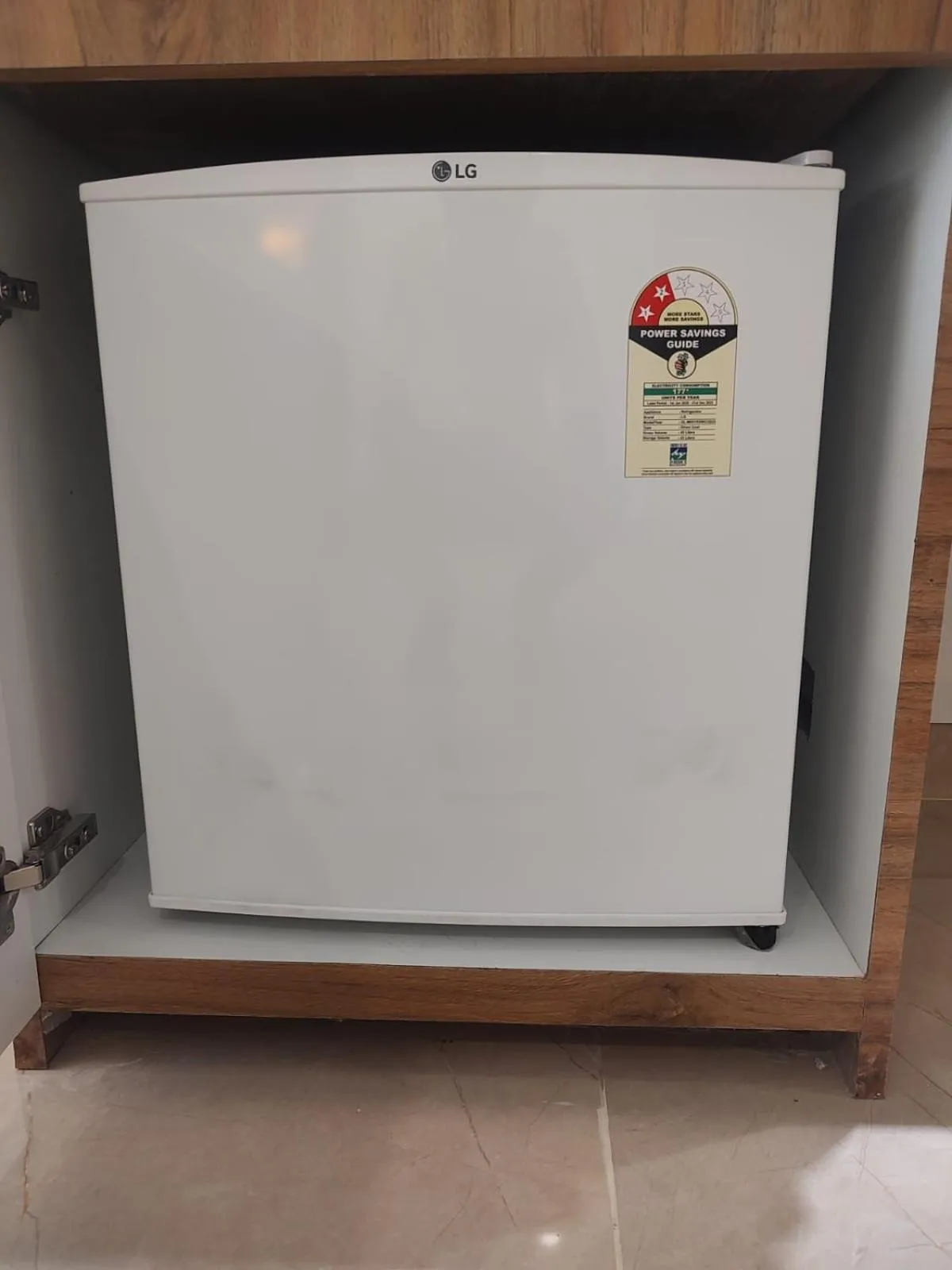 oven in HOTEL IDHAYA