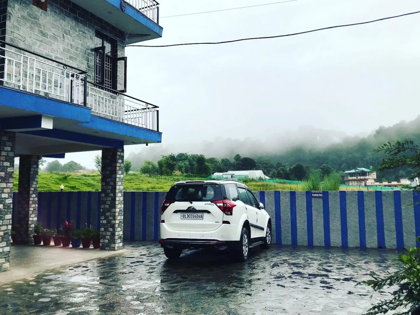 Parking in Himalayan Retreat