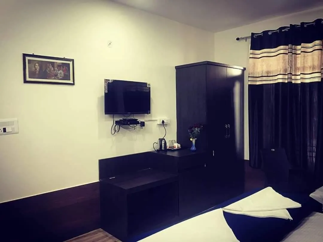 View (from property/room), Bed in Himalayan Retreat