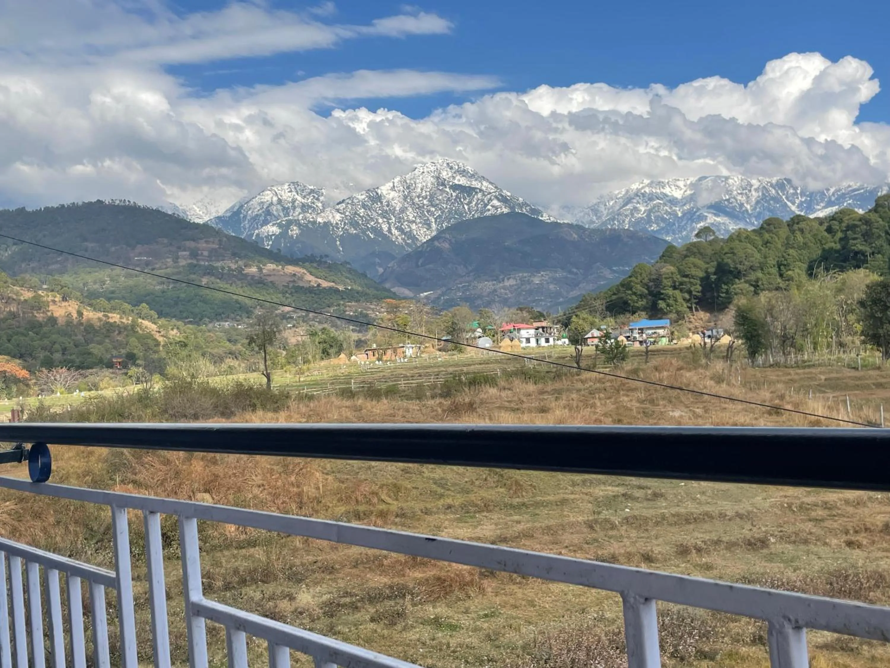 Mountain view in Himalayan Retreat