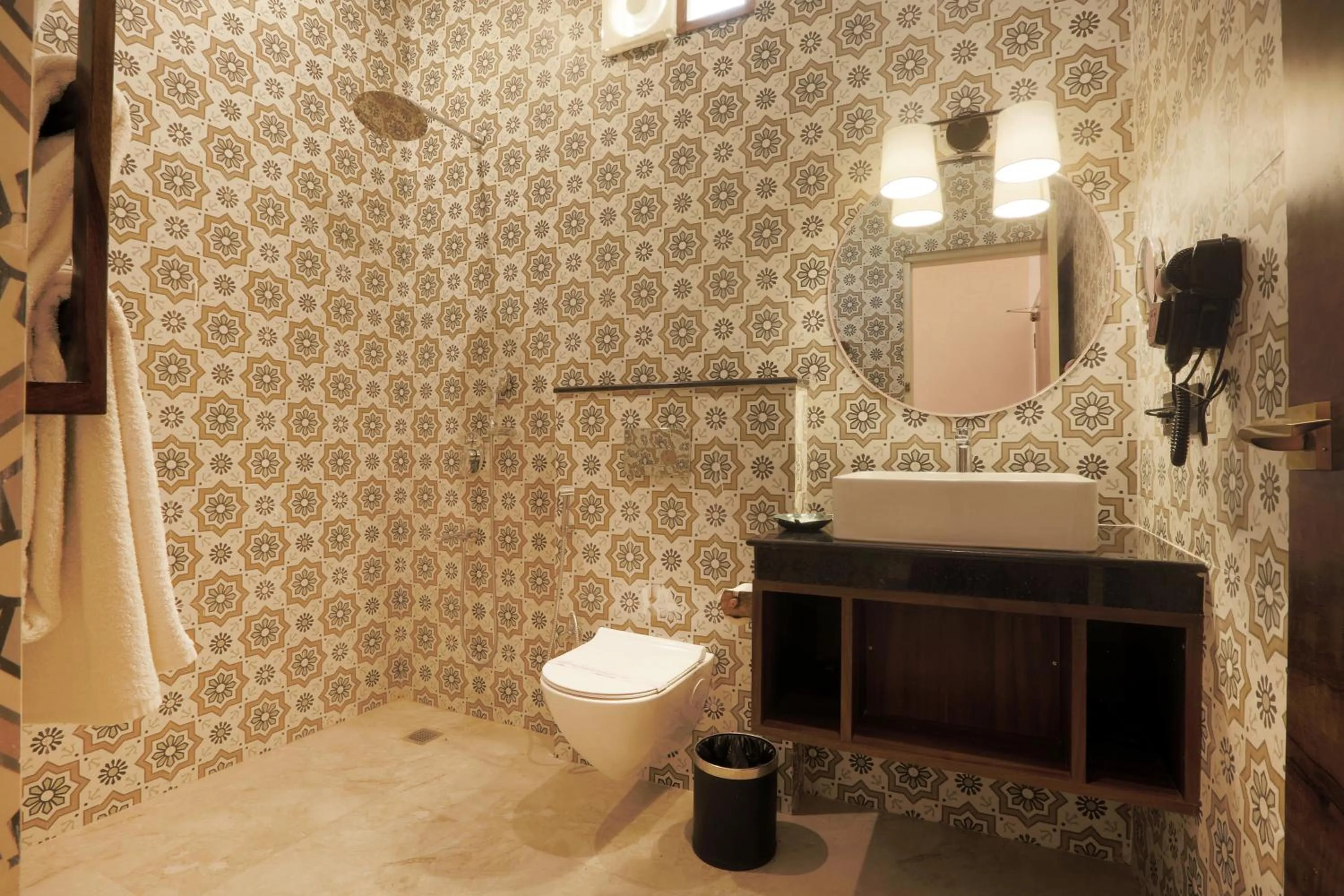 Bathroom in Ratan Villas Sariska
