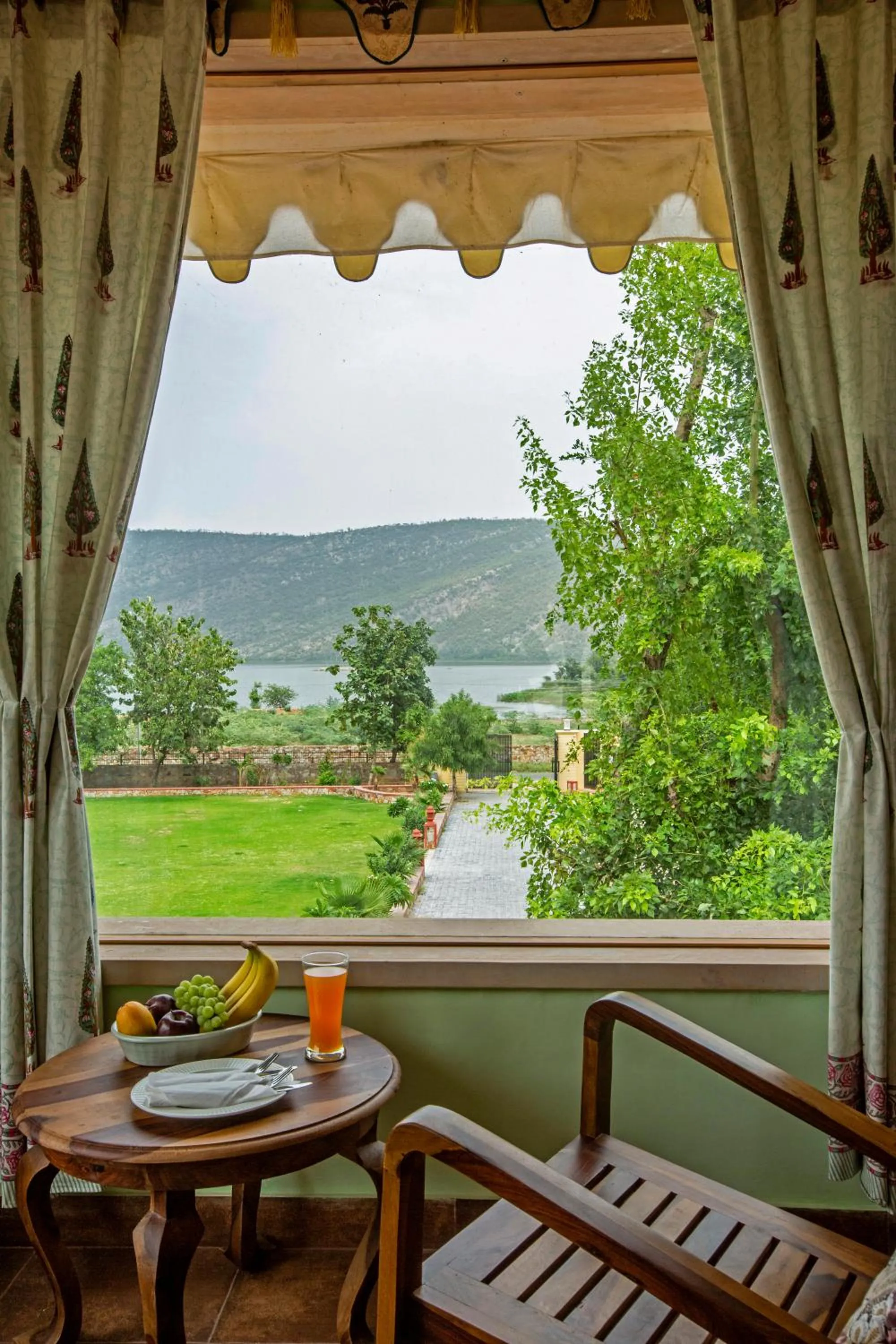 Lake view in Ratan Villas Sariska