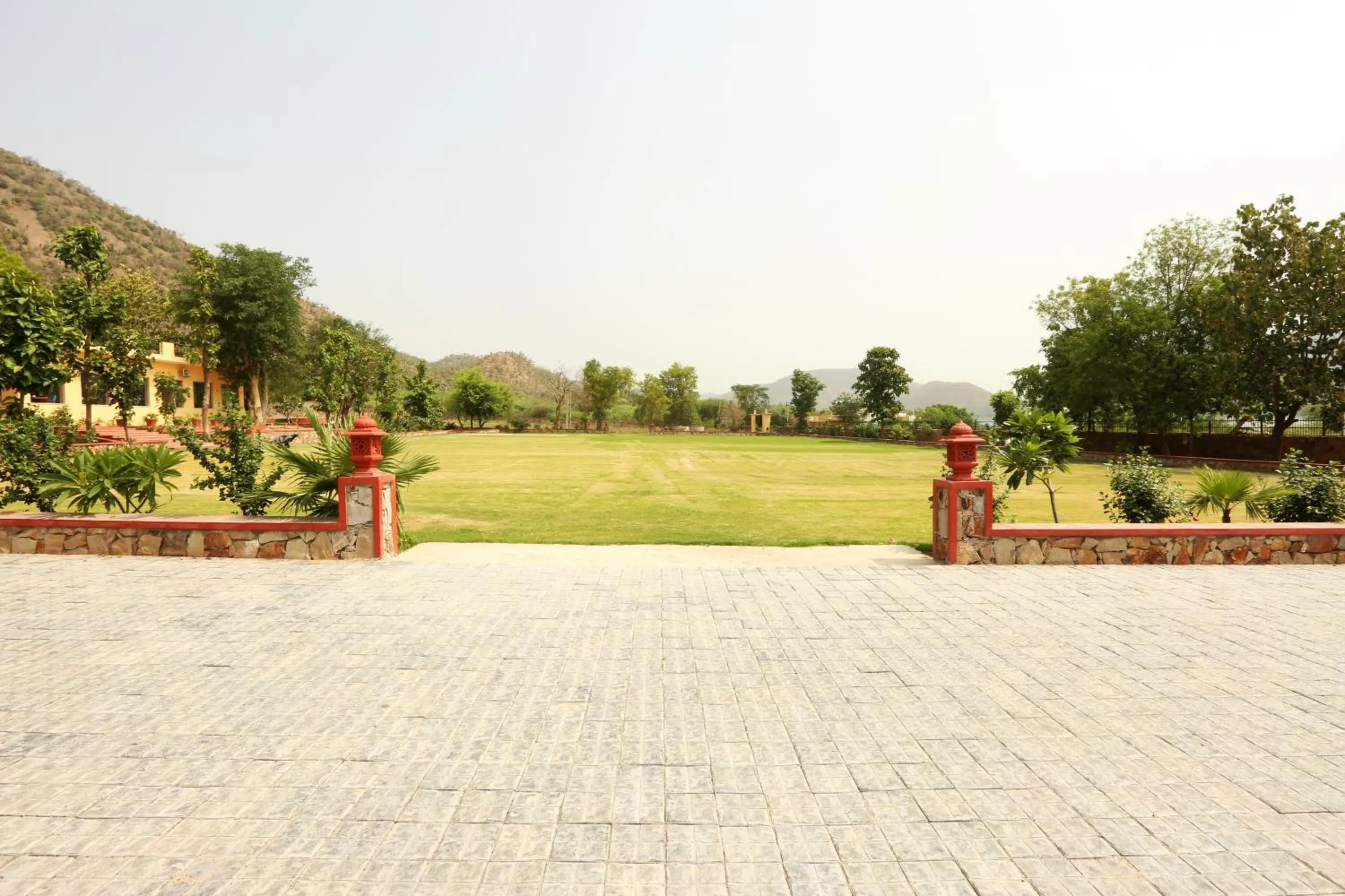 Garden view in Ratan Villas Sariska