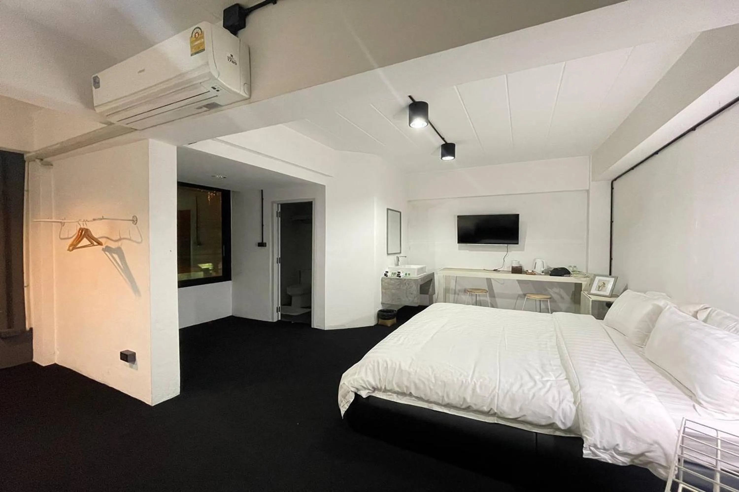 Bed in BW Studios thai art style