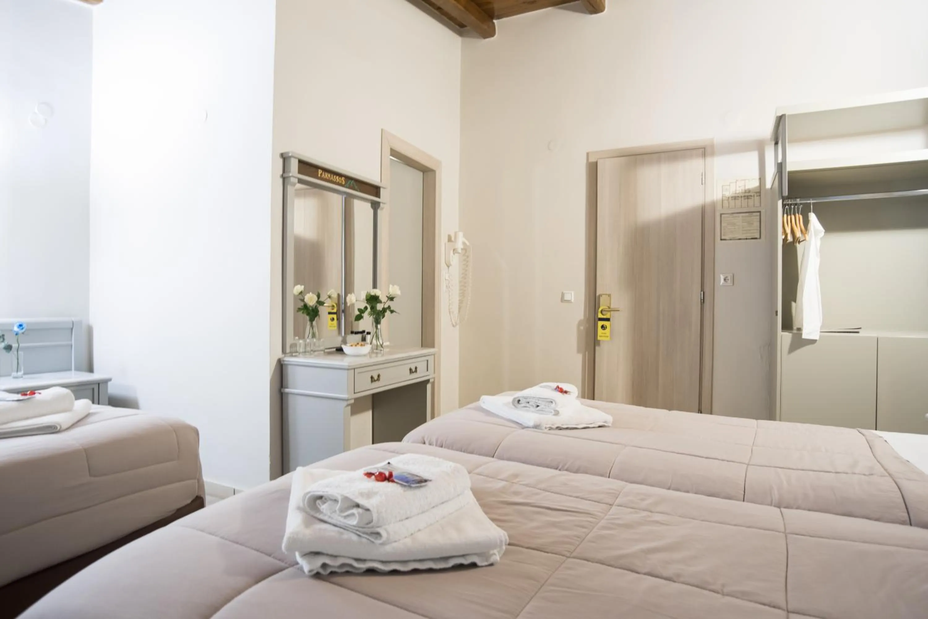 Photo of the whole room, Bed in Parnassos Delphi Hotel