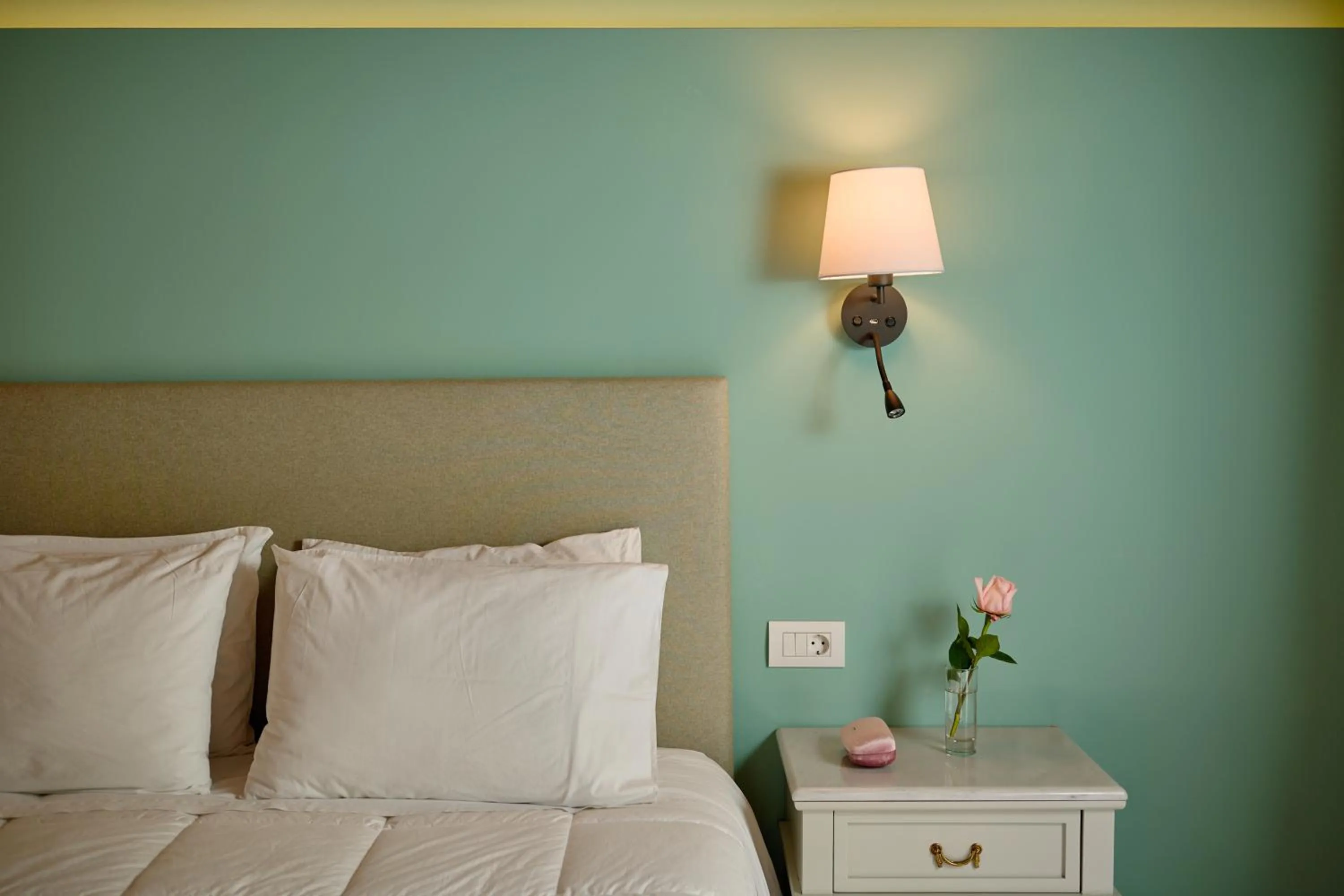 Bed in Parnassos Delphi Hotel