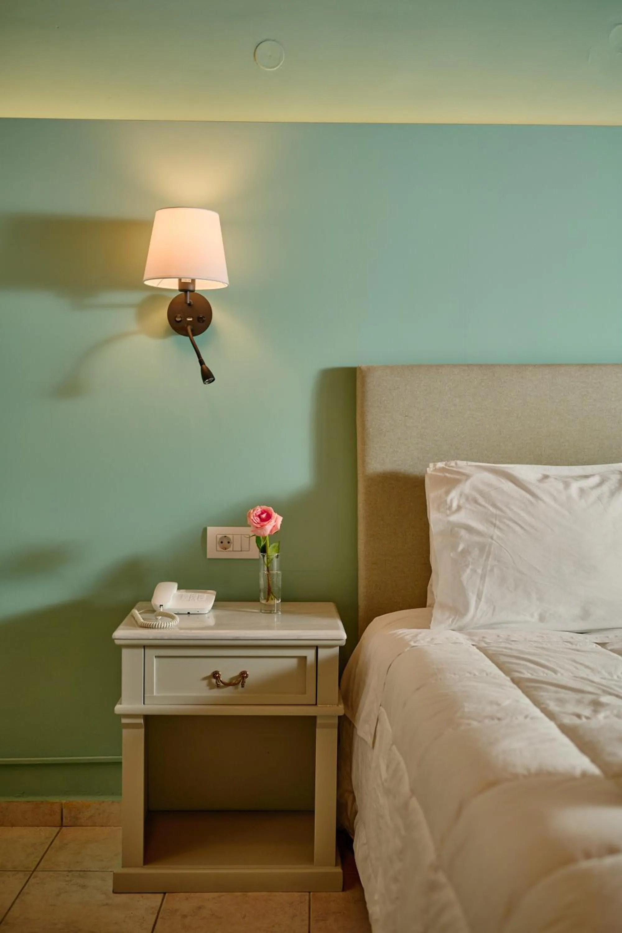 Bed in Parnassos Delphi Hotel