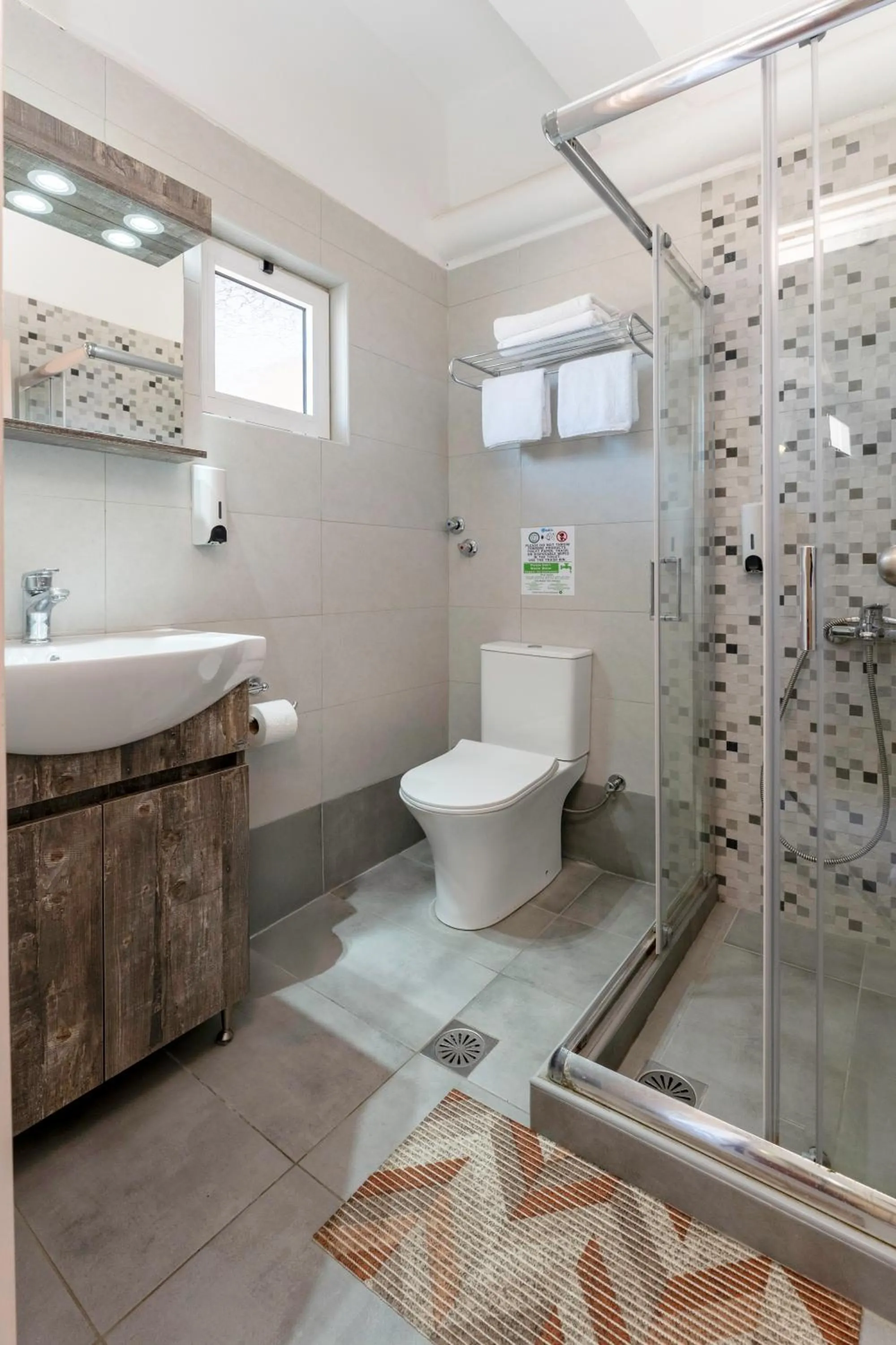 Bathroom in Erato Hotel