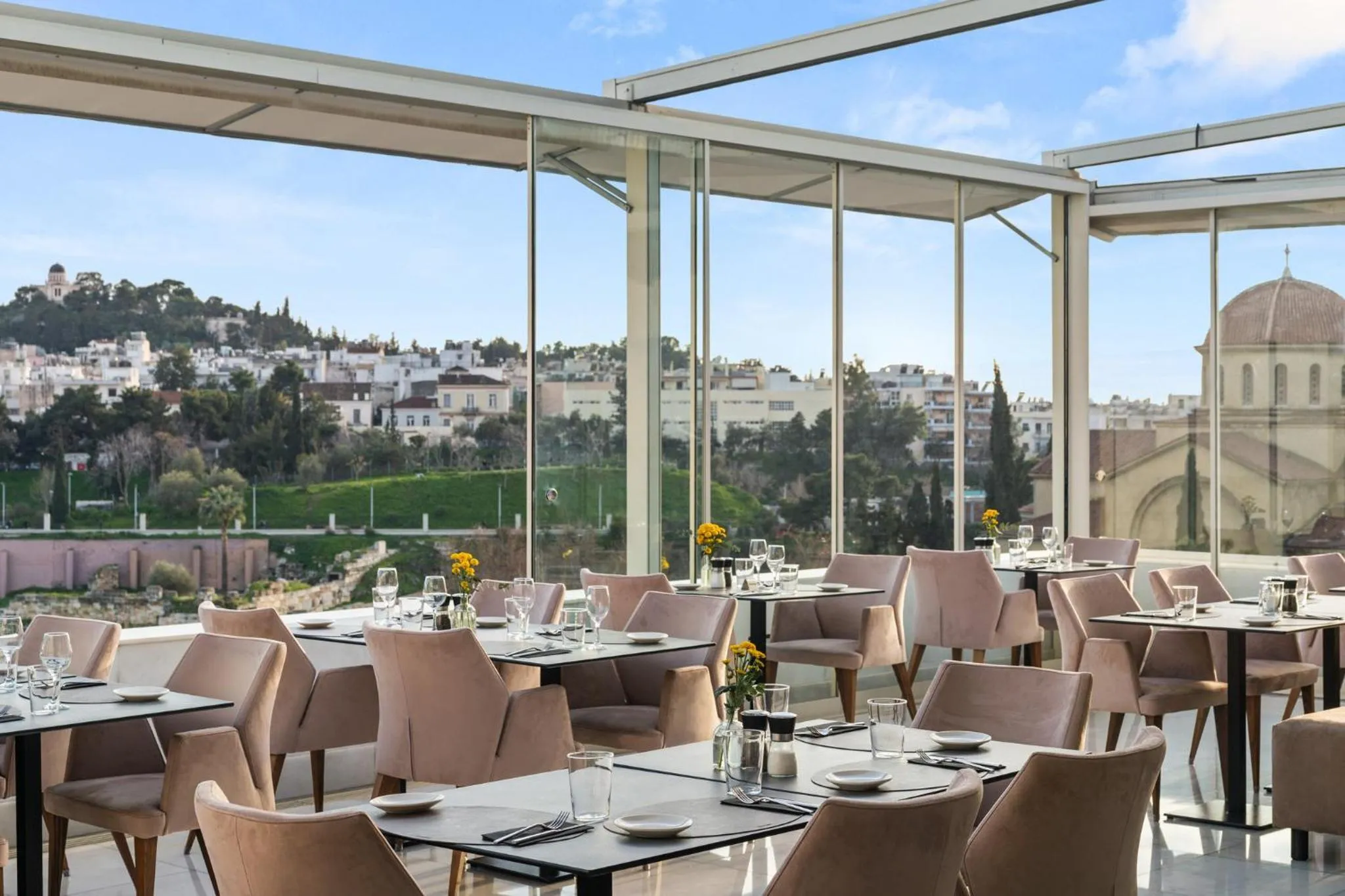 Restaurant/places to eat in Athenaeum Eridanus Luxury Hotel
