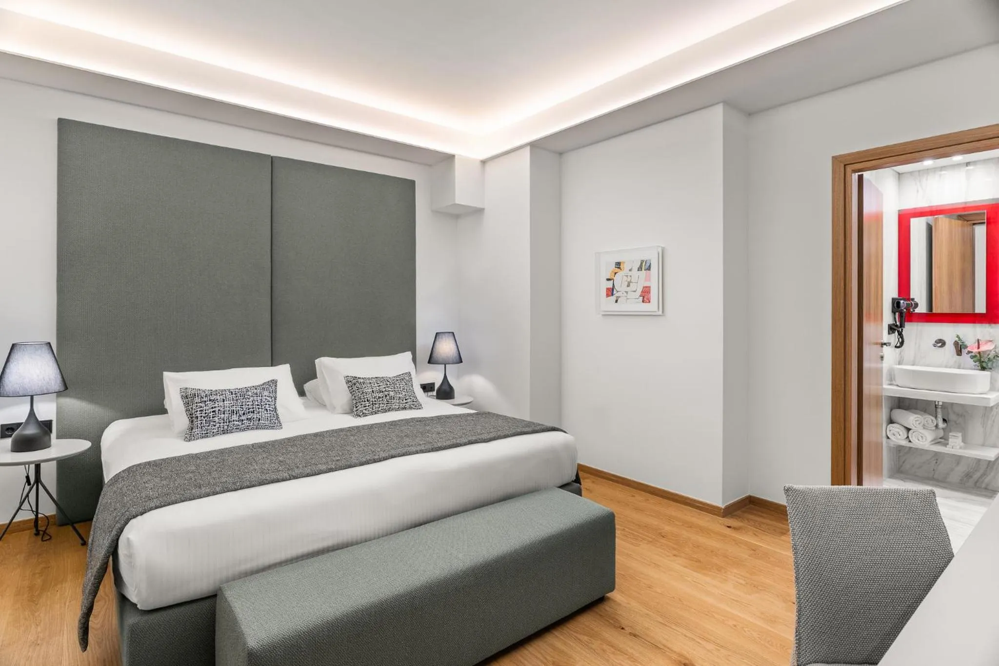 Bed in Athenaeum Eridanus Luxury Hotel