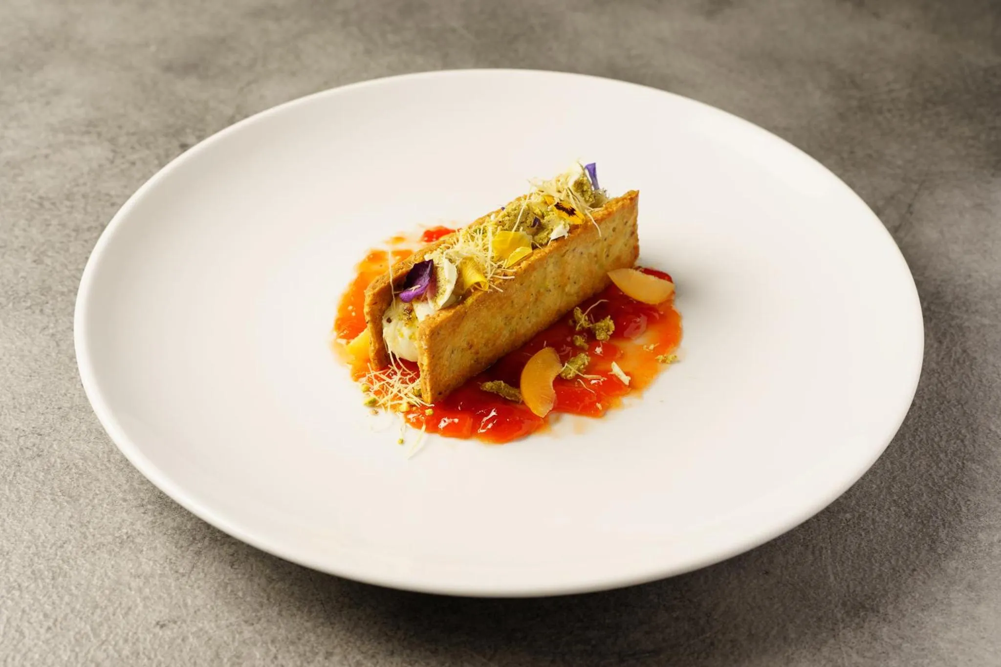 Food and drinks in Athenaeum Eridanus Luxury Hotel