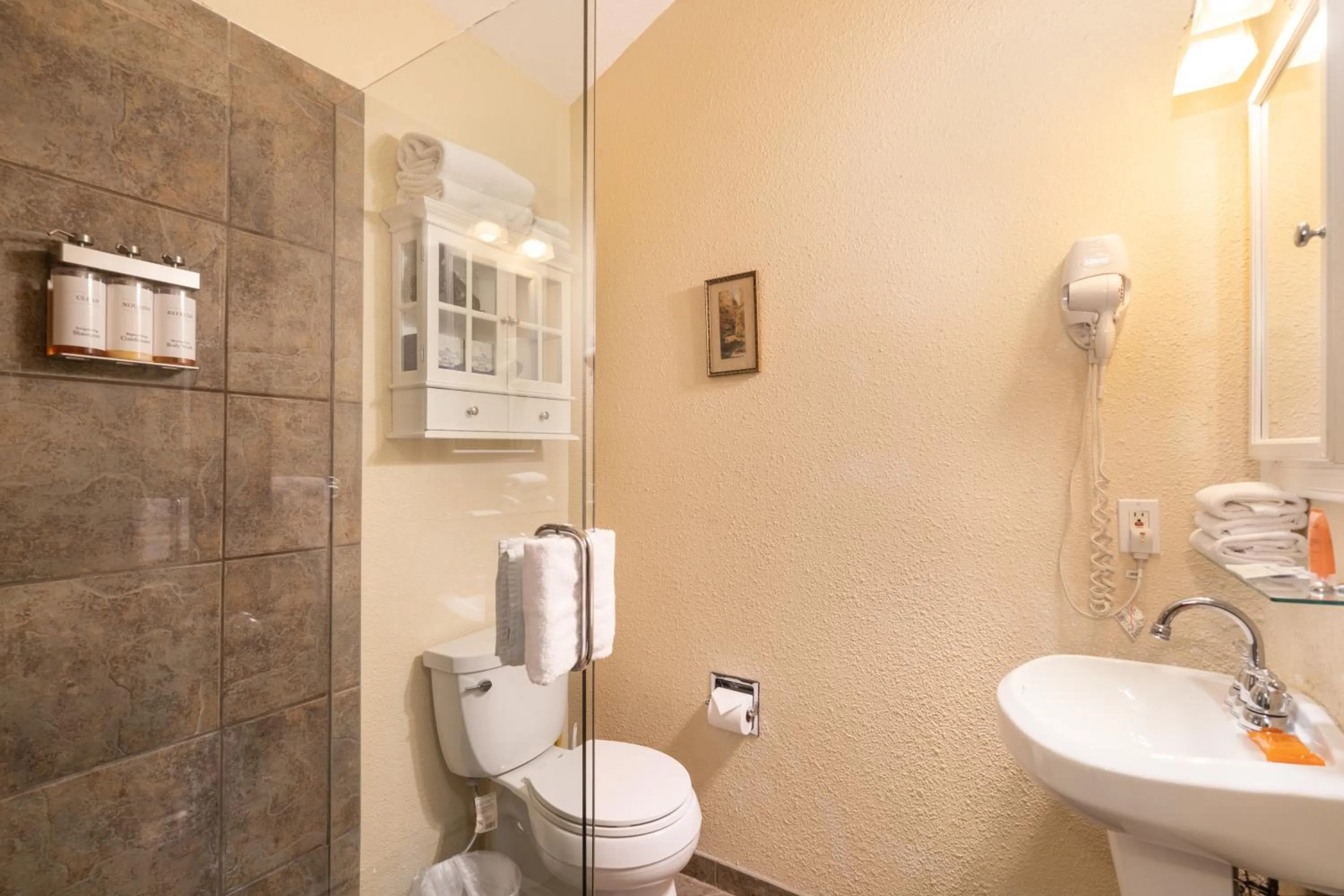 Manitou Lodge 6 by Alpine Lodging Telluride