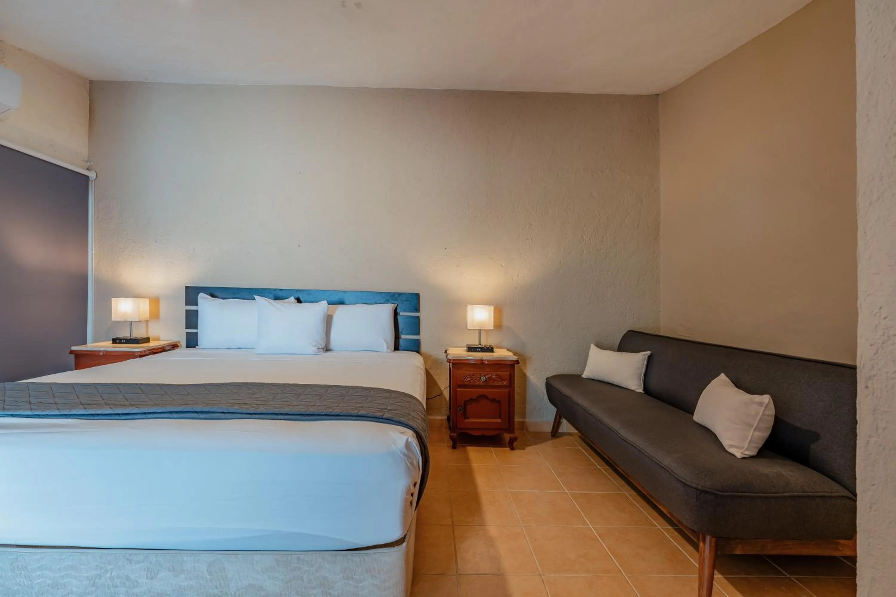 Bed in Hotel Brisas 5a AV, Playa del Carmen