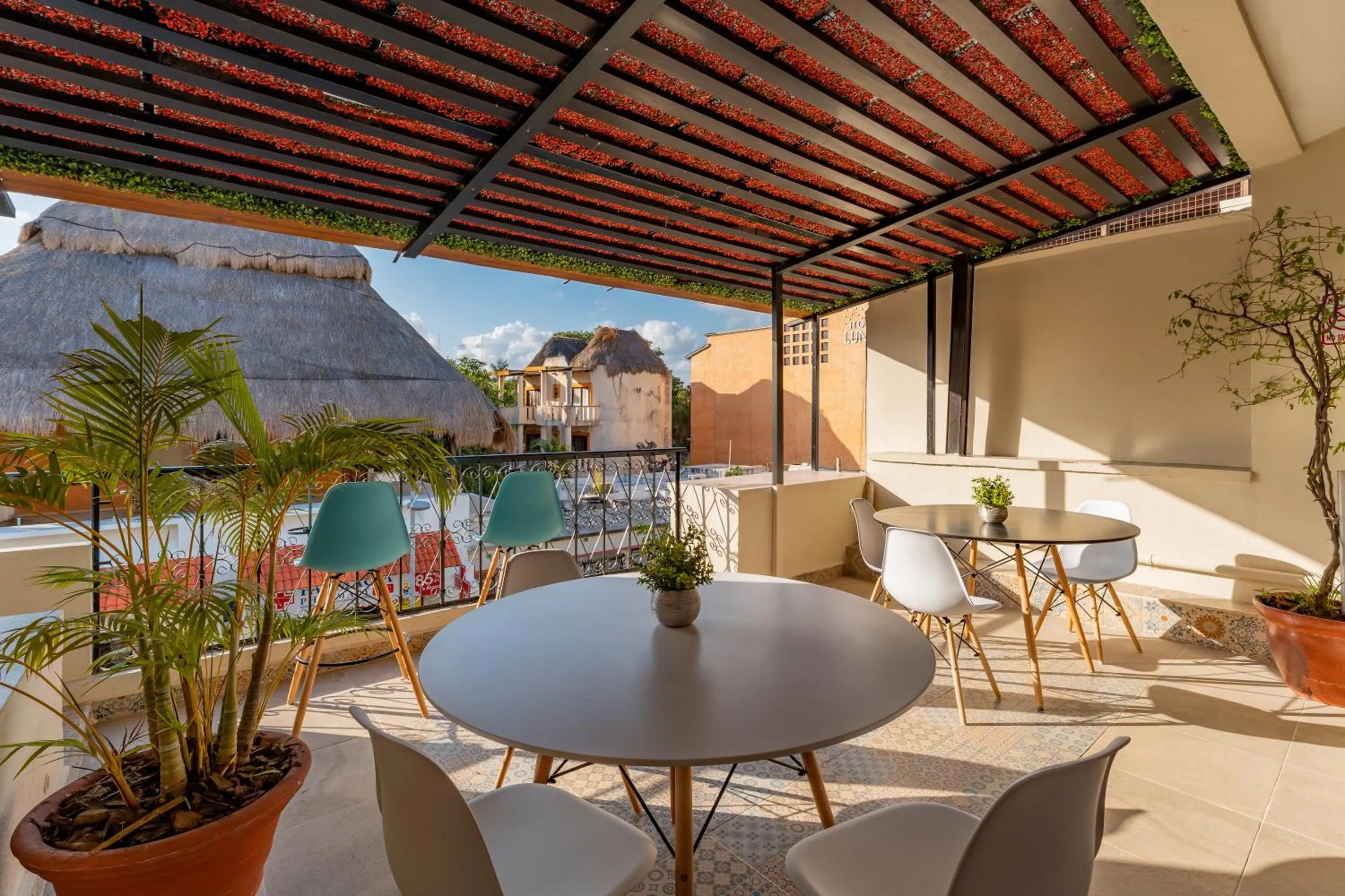 Balcony/Terrace in Hotel Brisas 5a AV, Playa del Carmen