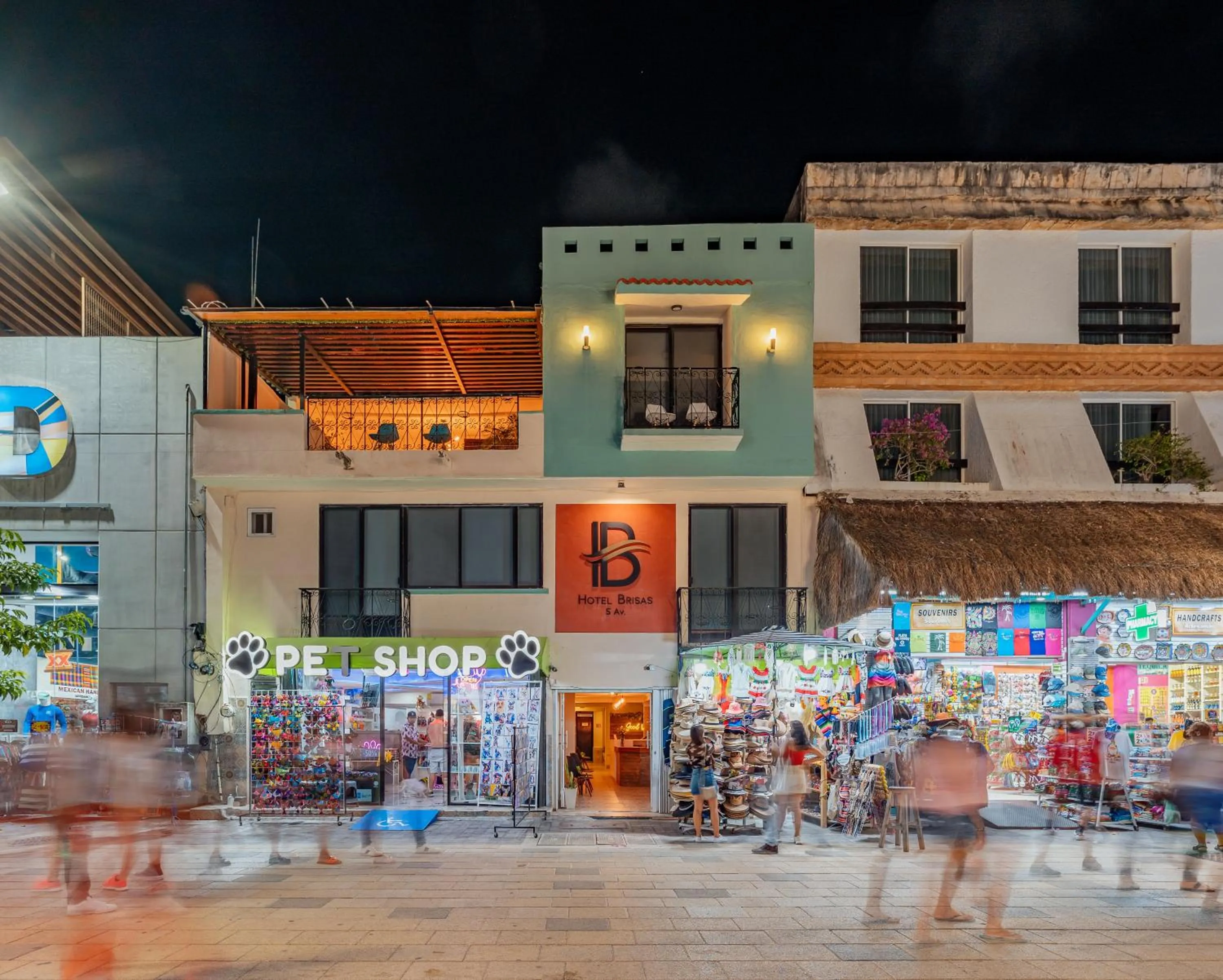 Facade/entrance in Hotel Brisas 5a AV, Playa del Carmen