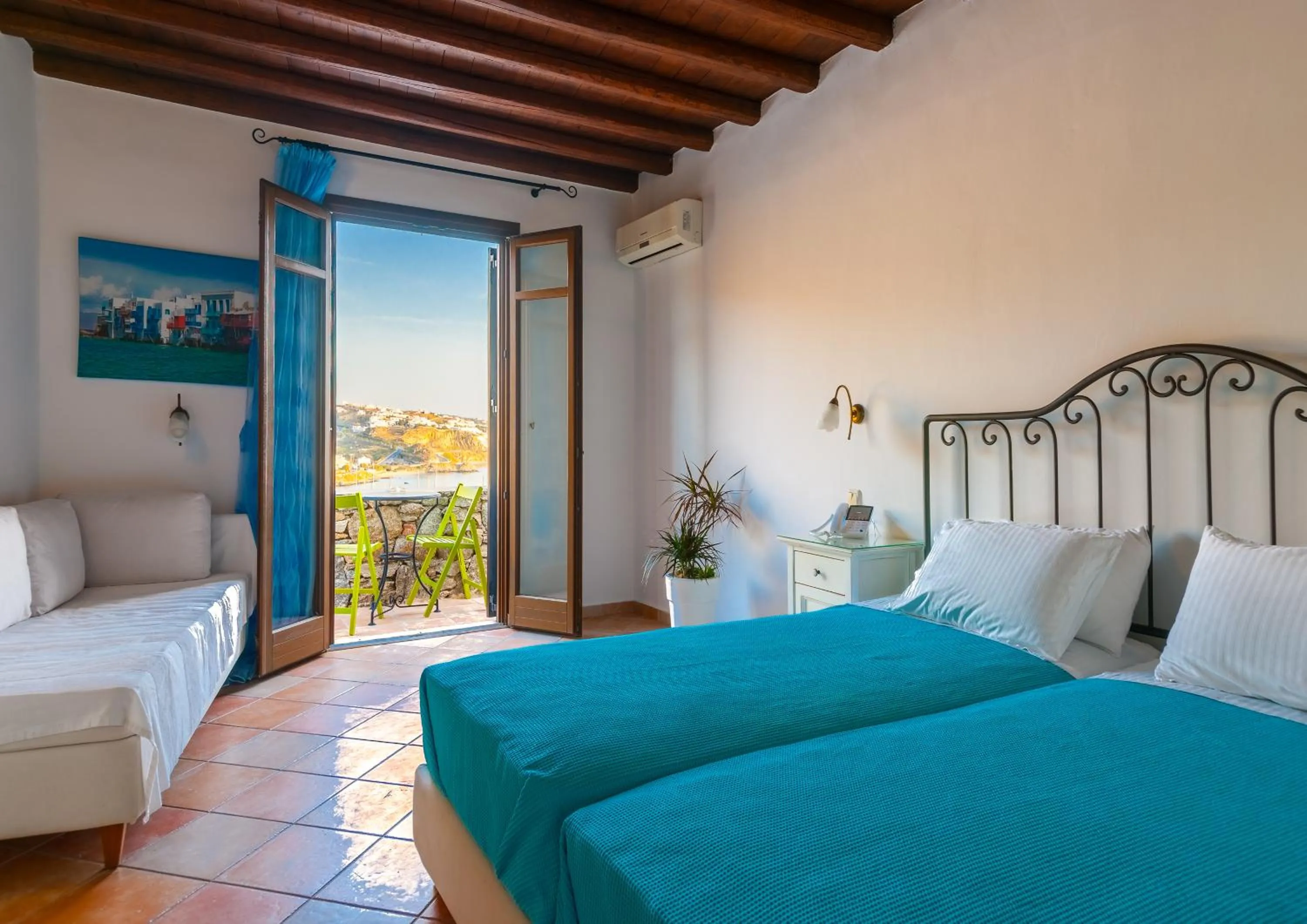 Photo of the whole room, Bed in Paradision Hotel