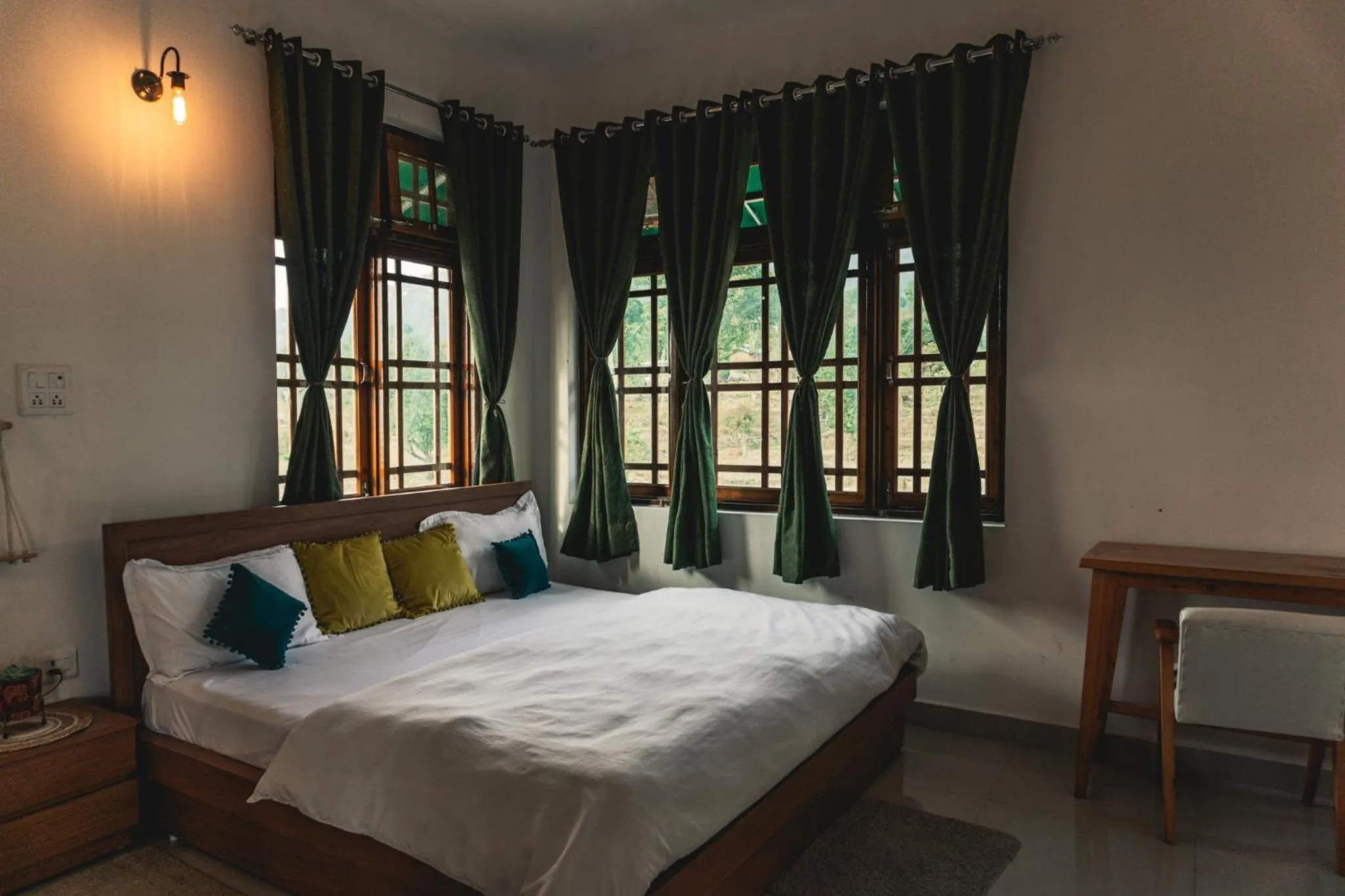 Bed in Flashpackers Bir - Rooms & Dorms