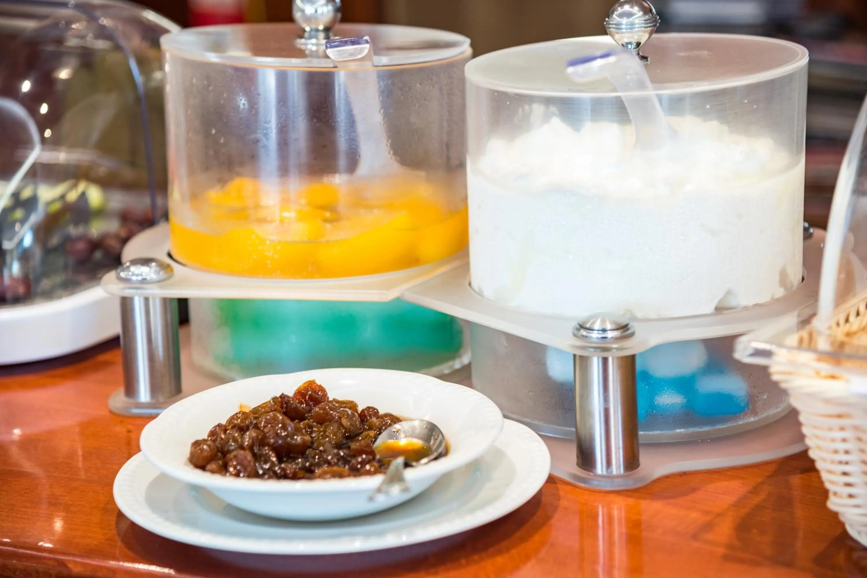 Buffet breakfast in Andreolas Luxury Suites