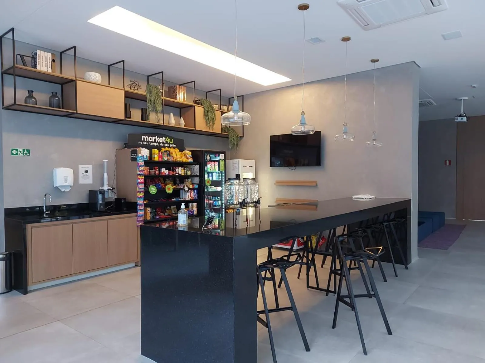 Coffee/tea facilities in Lindo studio em Moema