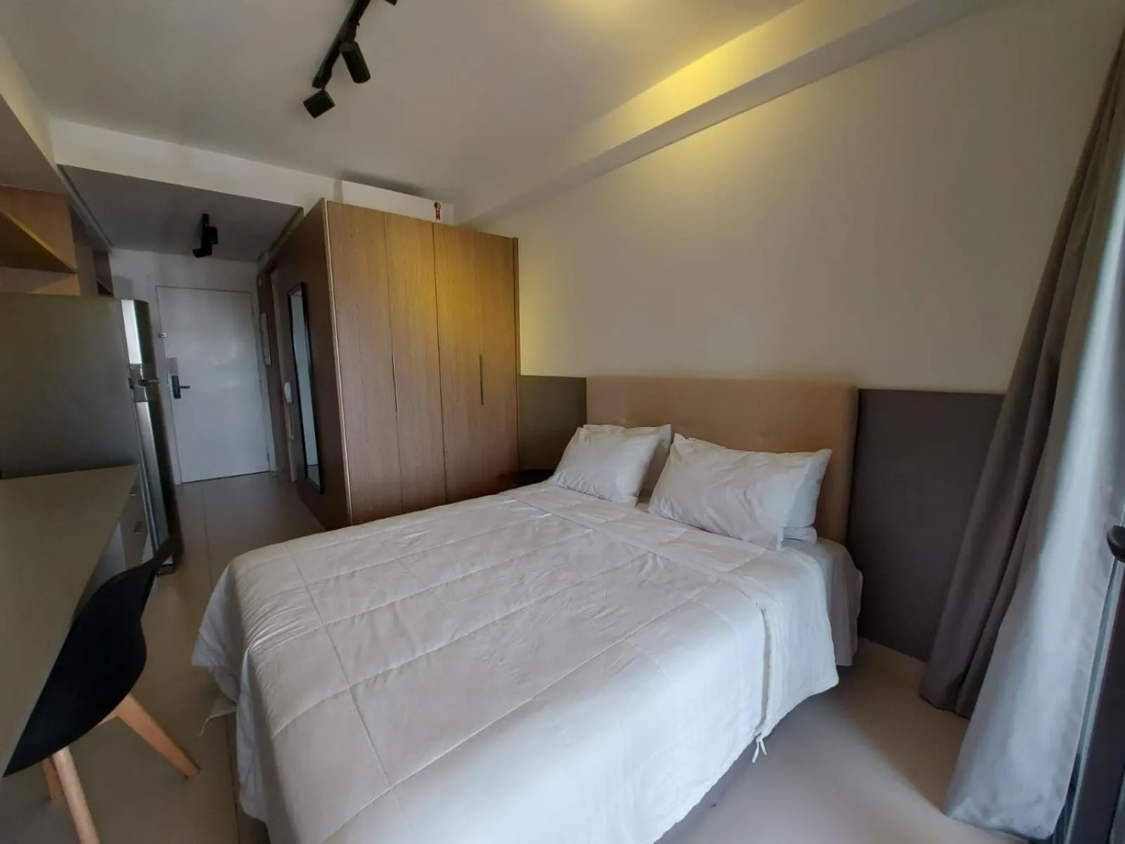 Photo of the whole room, Bed in Lindo studio em Moema