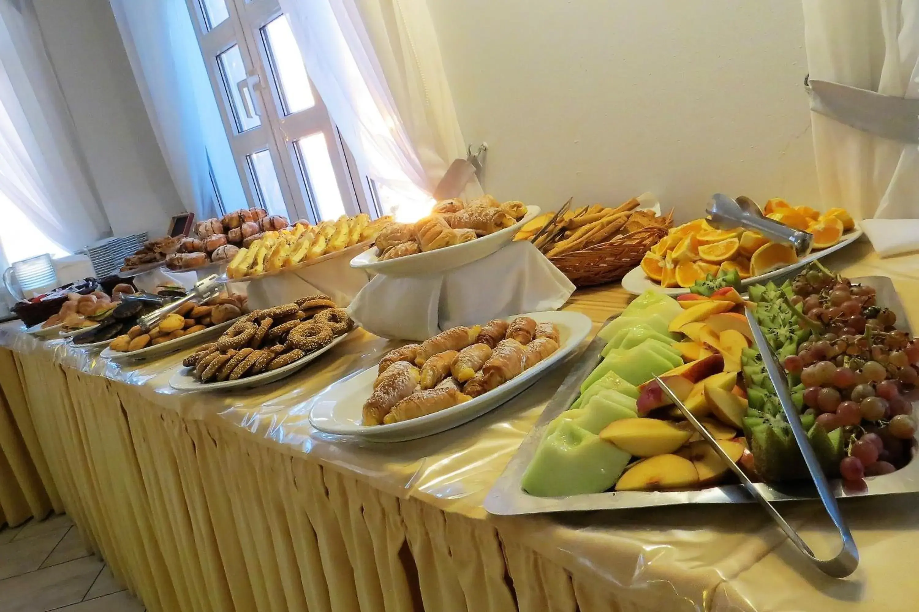 Breakfast in Kerveli Village Hotel Breakfast in Kerveli Village Hotel