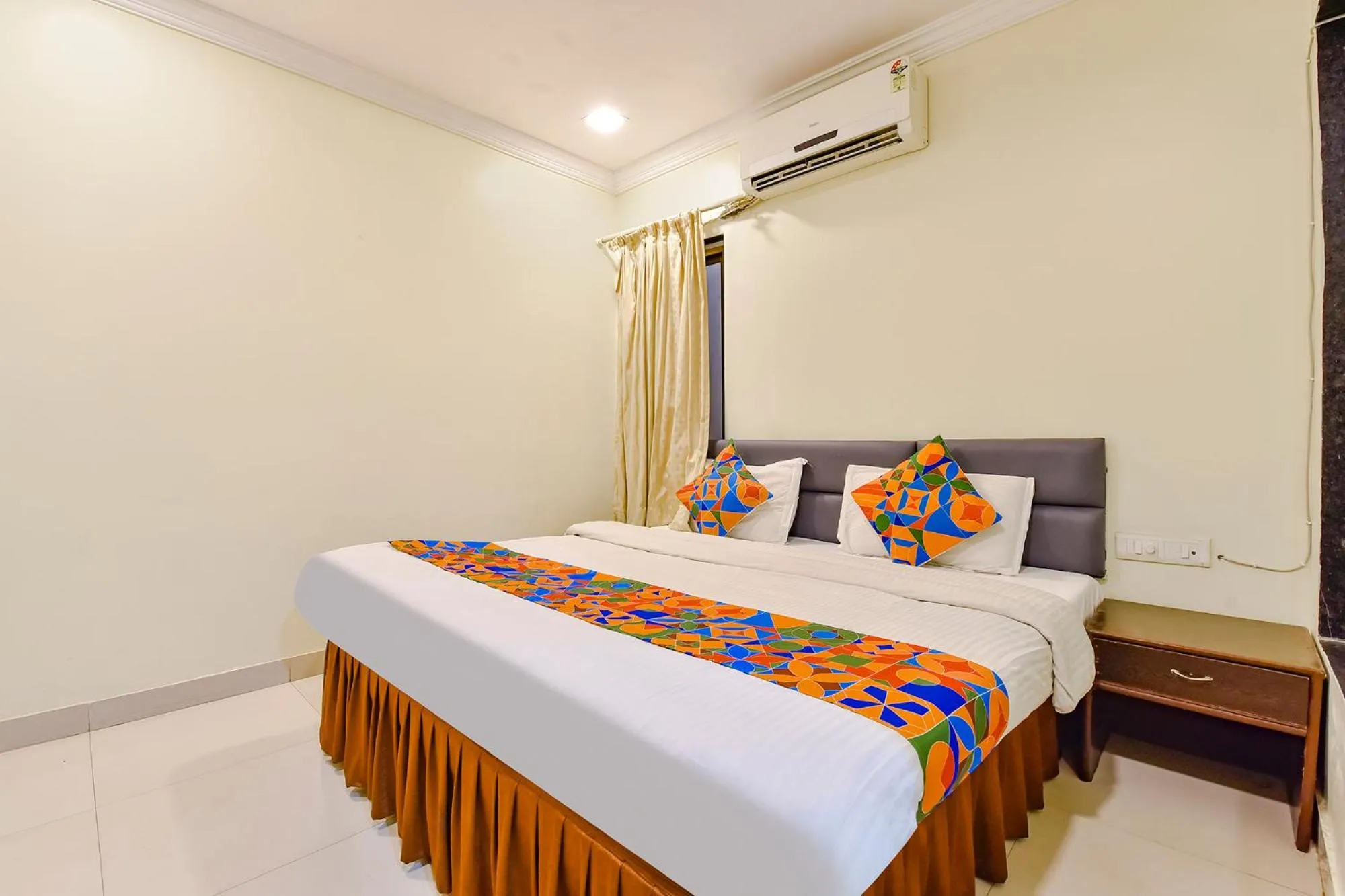 Photo of the whole room, Bed in FabExpress Golden Wings