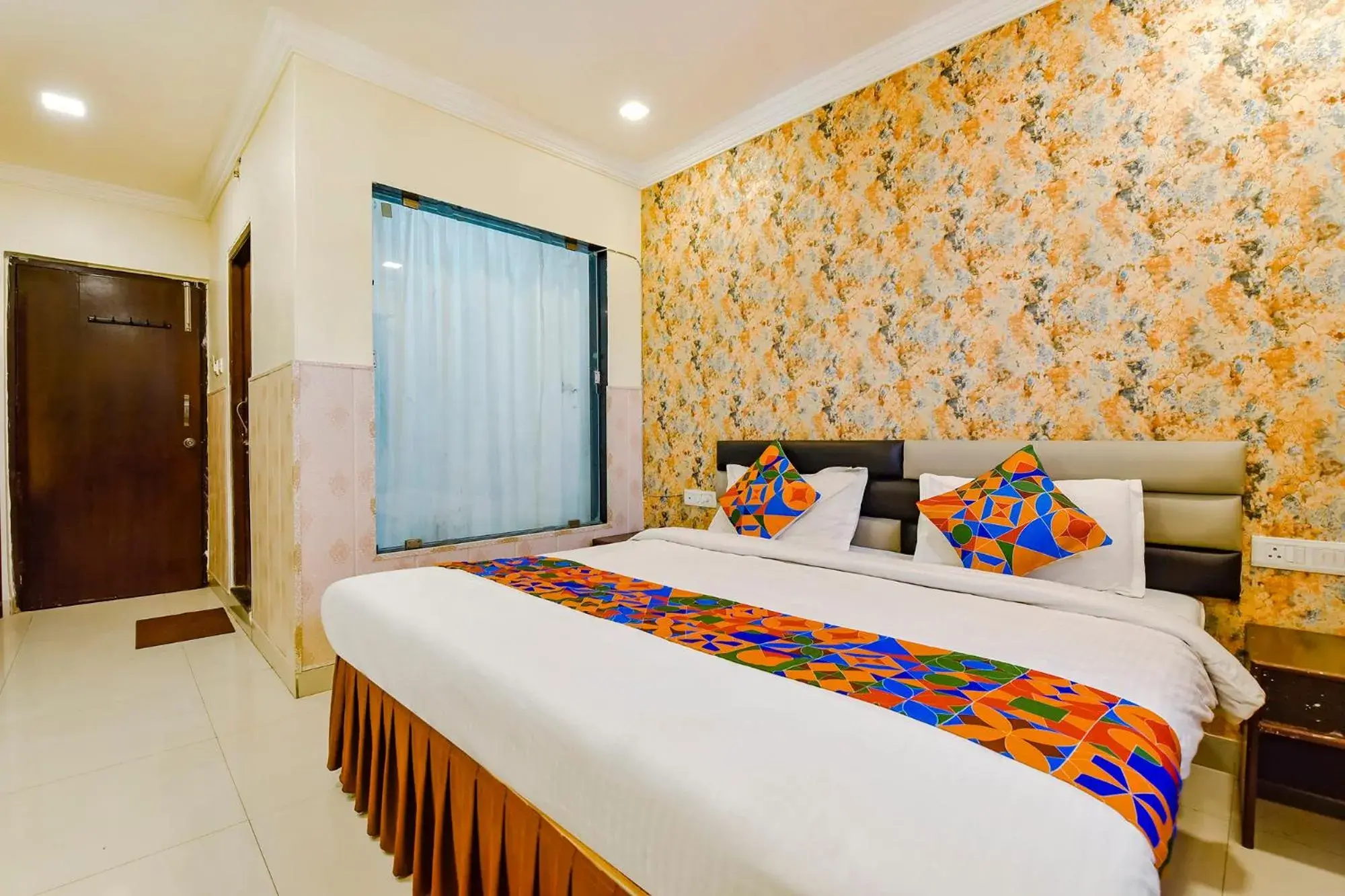 Living room, Bed in FabExpress Golden Wings Living room, Bed in FabExpress Golden Wings