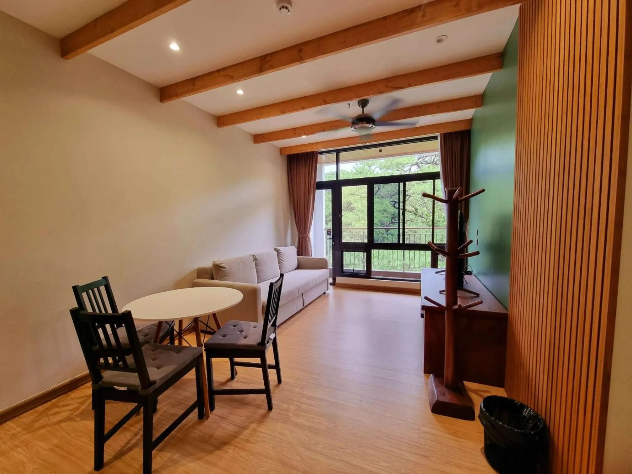 Living room, Bed in Alvea Hotel and Residences