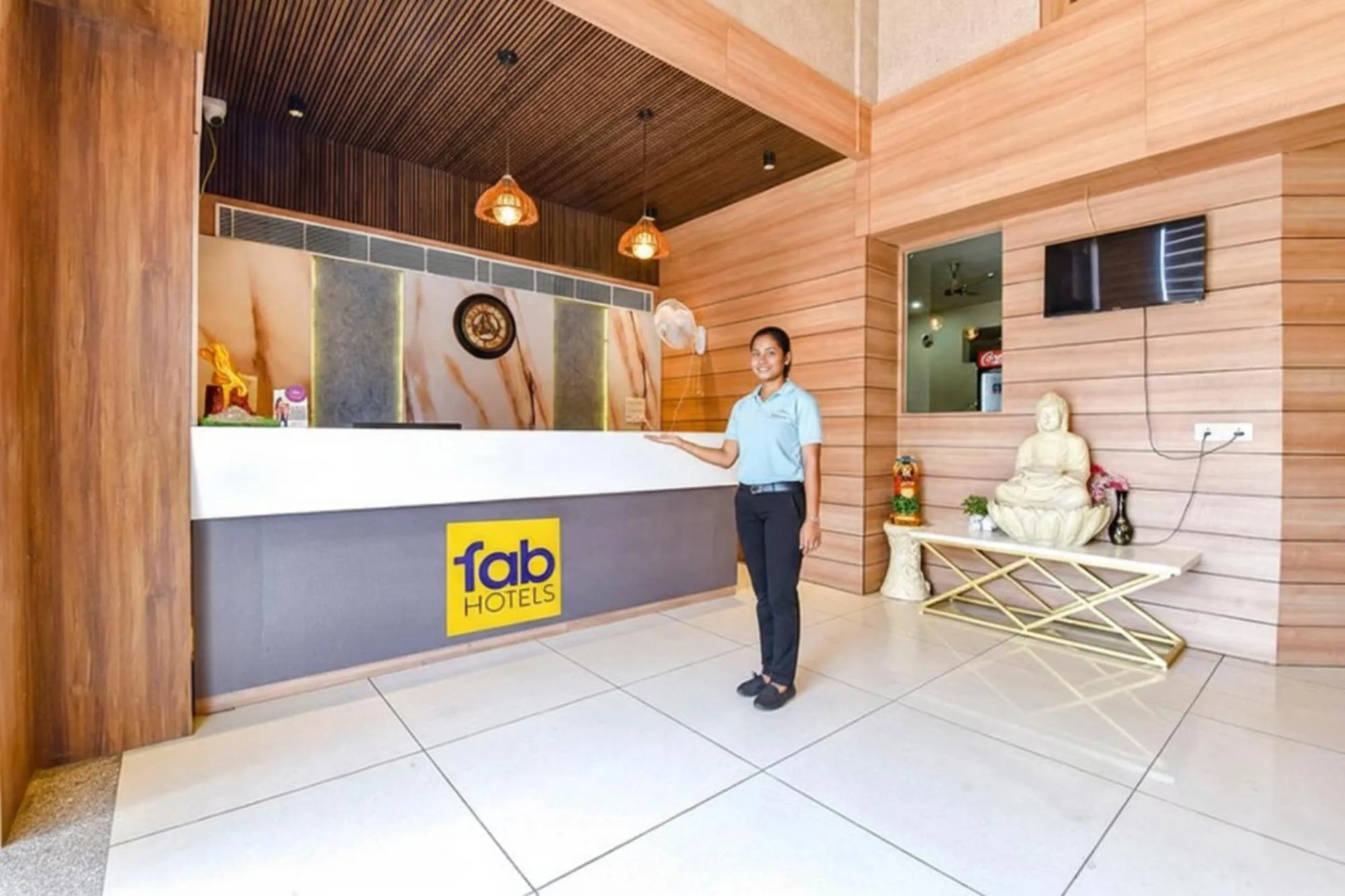 Lobby or reception in FabHotel KPL Prime
