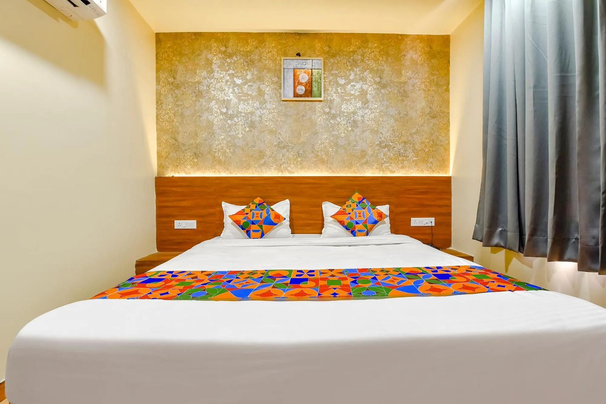 Bed in FabHotel KPL Prime
