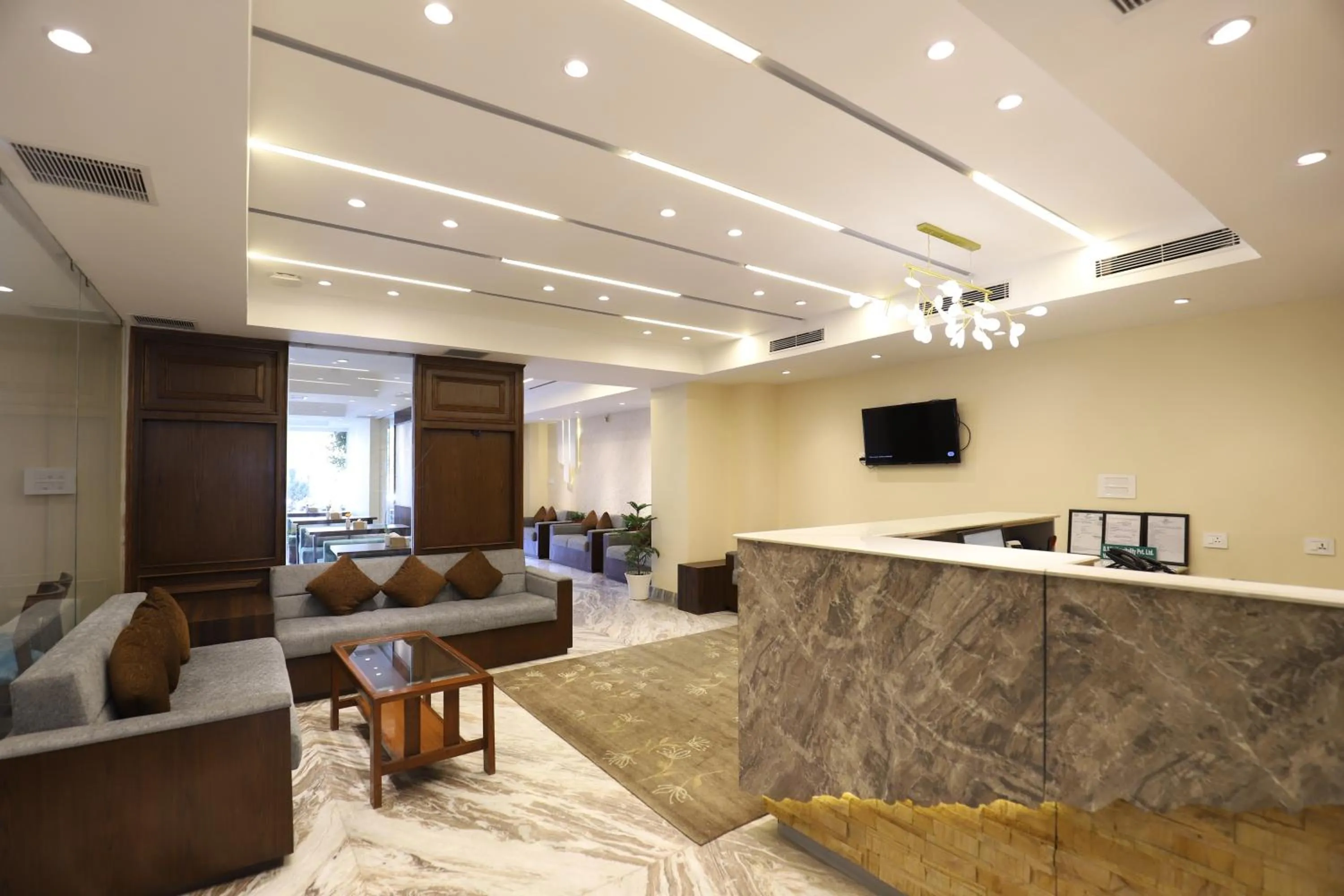 Lobby or reception in Apex Business Hotel - Tribhuvan International Airport, Kathmandu